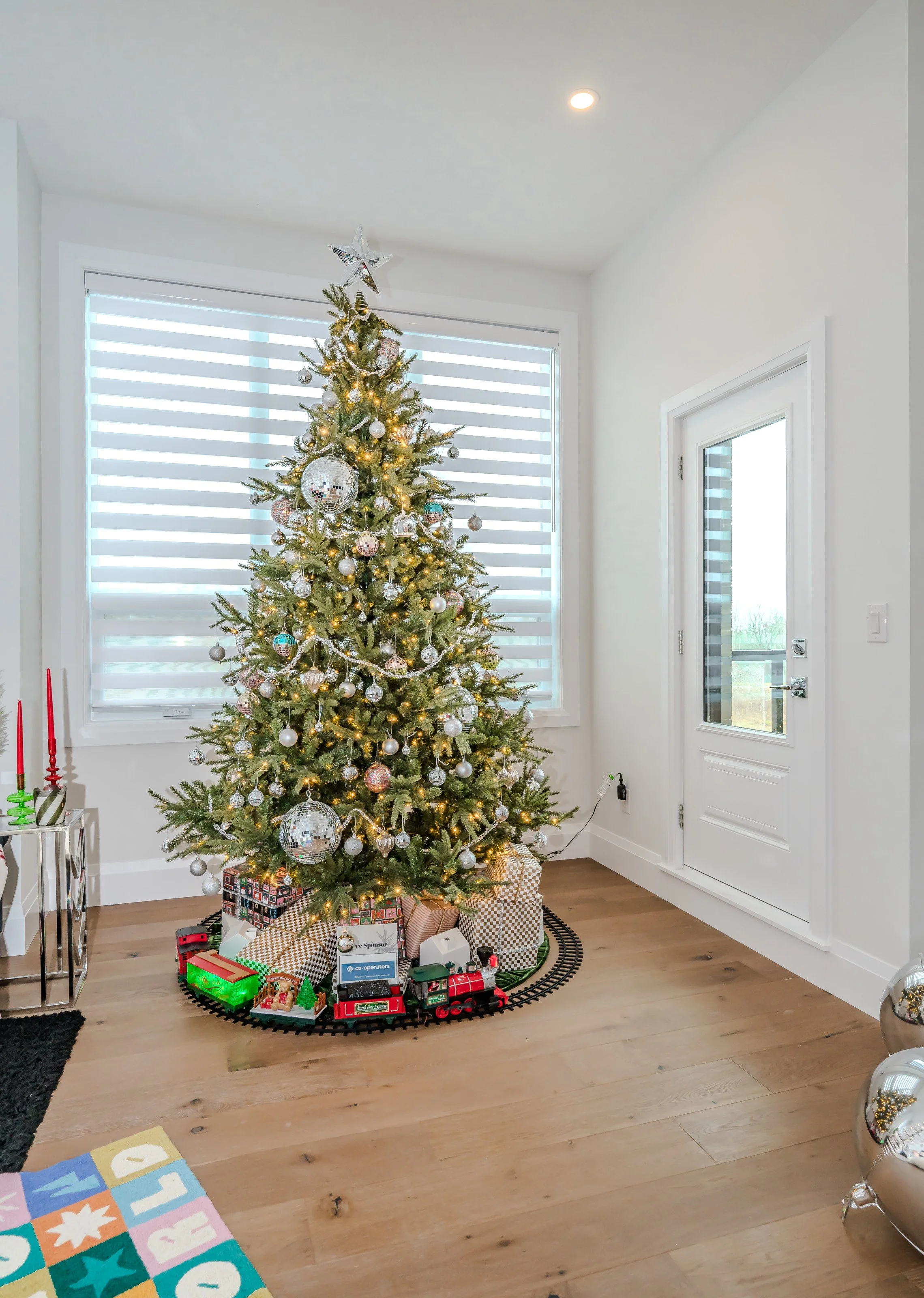 2 Nicholas Way_Guelph-33.jpg