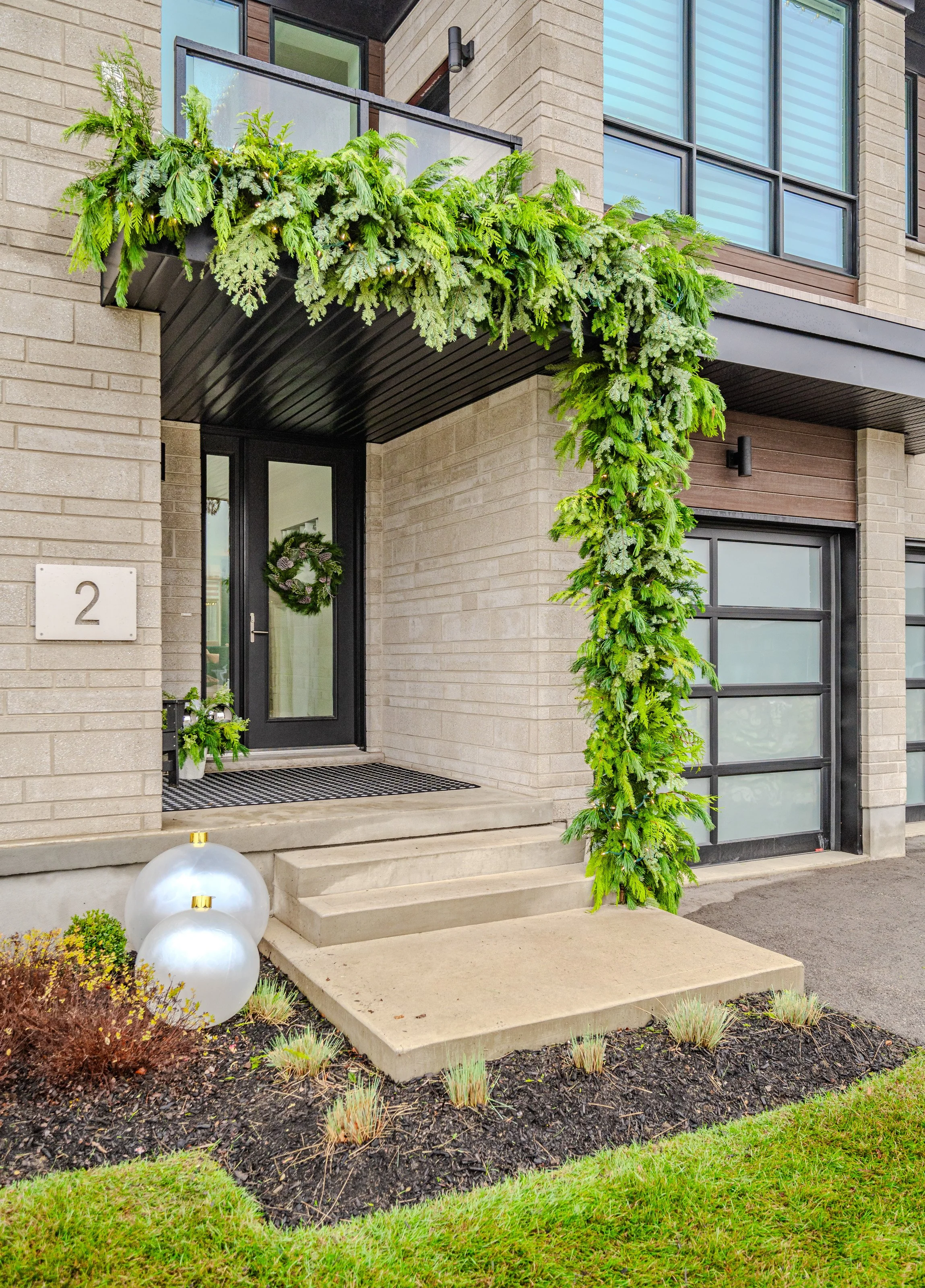 2 Nicholas Way_Guelph-4.jpg