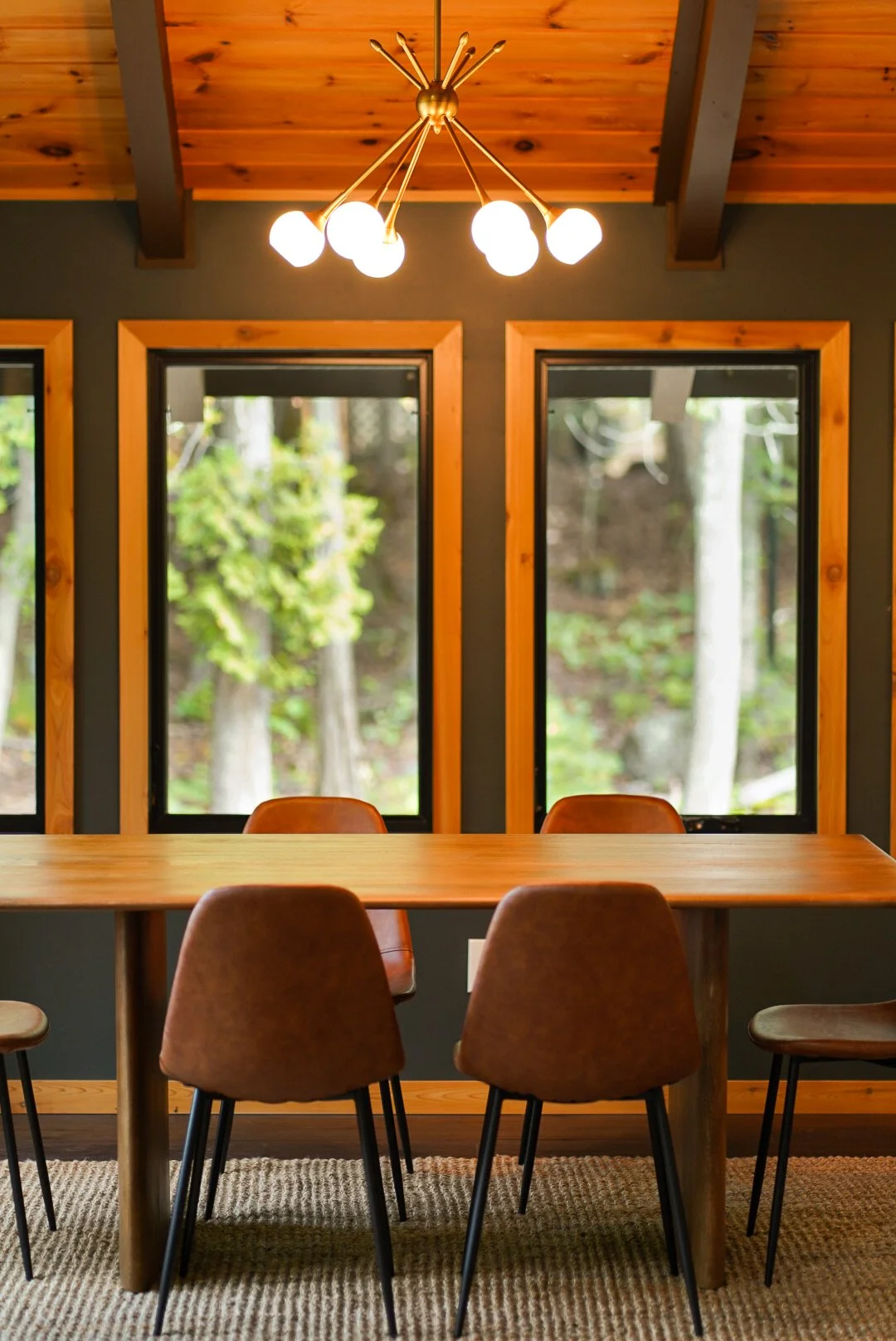 Gunflint_Dining.jpg