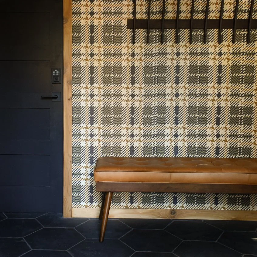 Gunflint_Entryway.jpg