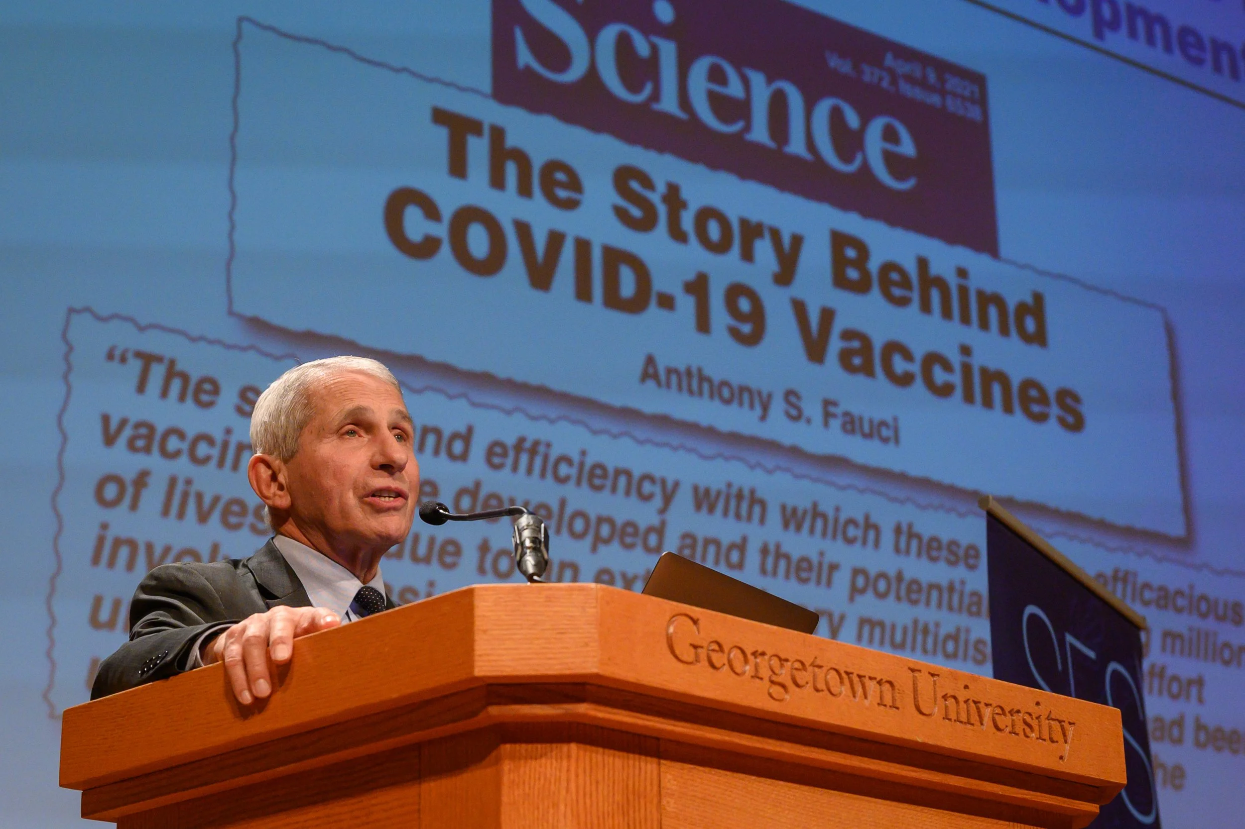 STIA Lecture with Dr. Anthony Fauci-13.jpg
