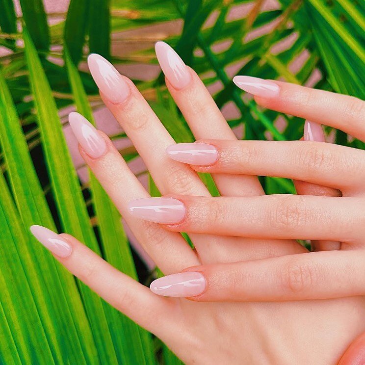 Gel-X &amp; Bubble Bath 🛁 a match made in heaven

#nail #nailart #nails #gelnails #manicure  #naildesign #nailartist #nailpolish #nailtrends #nailsdesign #gelart #nailaddict #gel #nailedit #gulfcoastms #coastalms #longbeachms #opi #funnybunny #bubbl