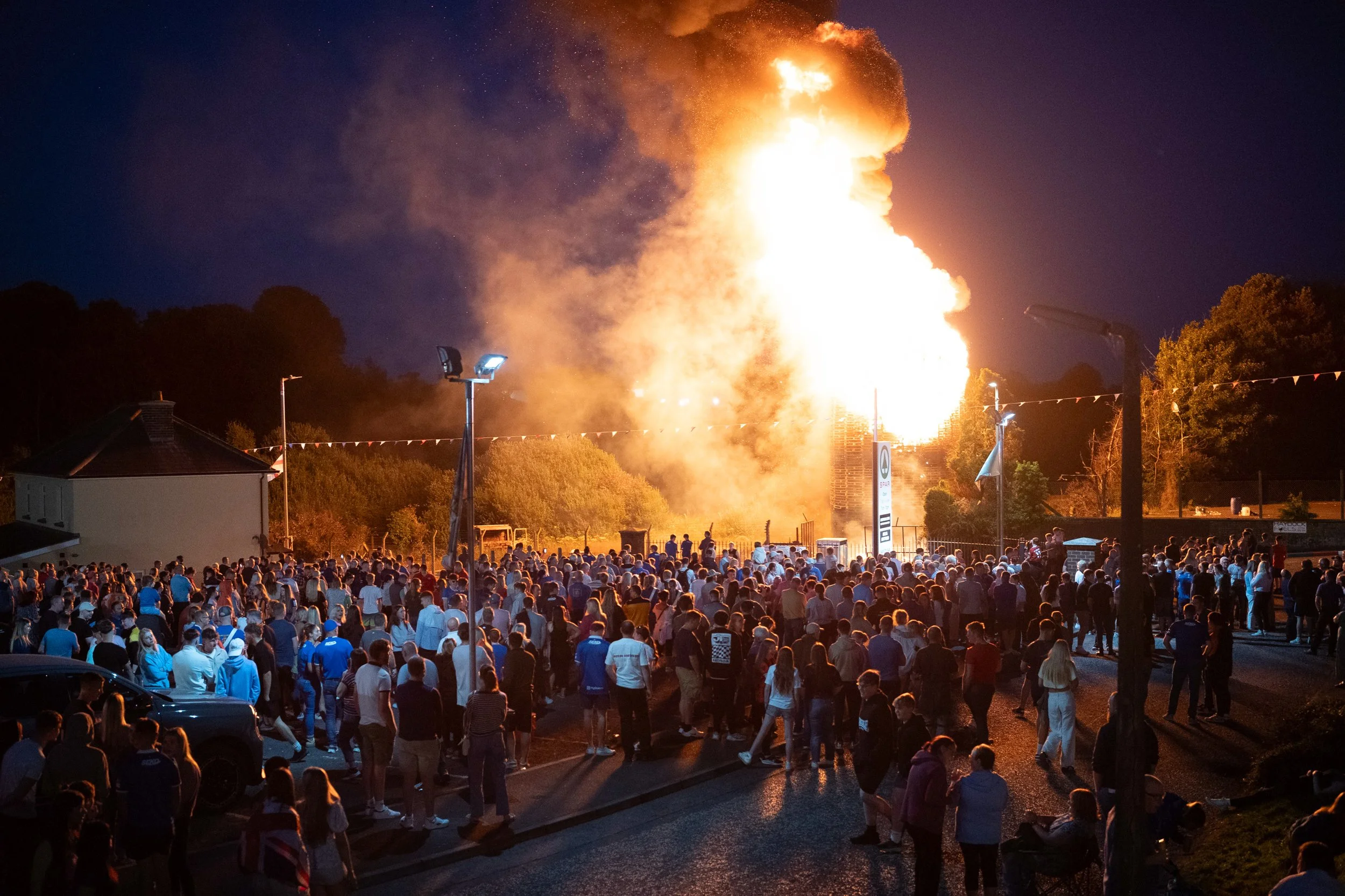 LINCOLN_Moygashel_bonfire_25.jpg
