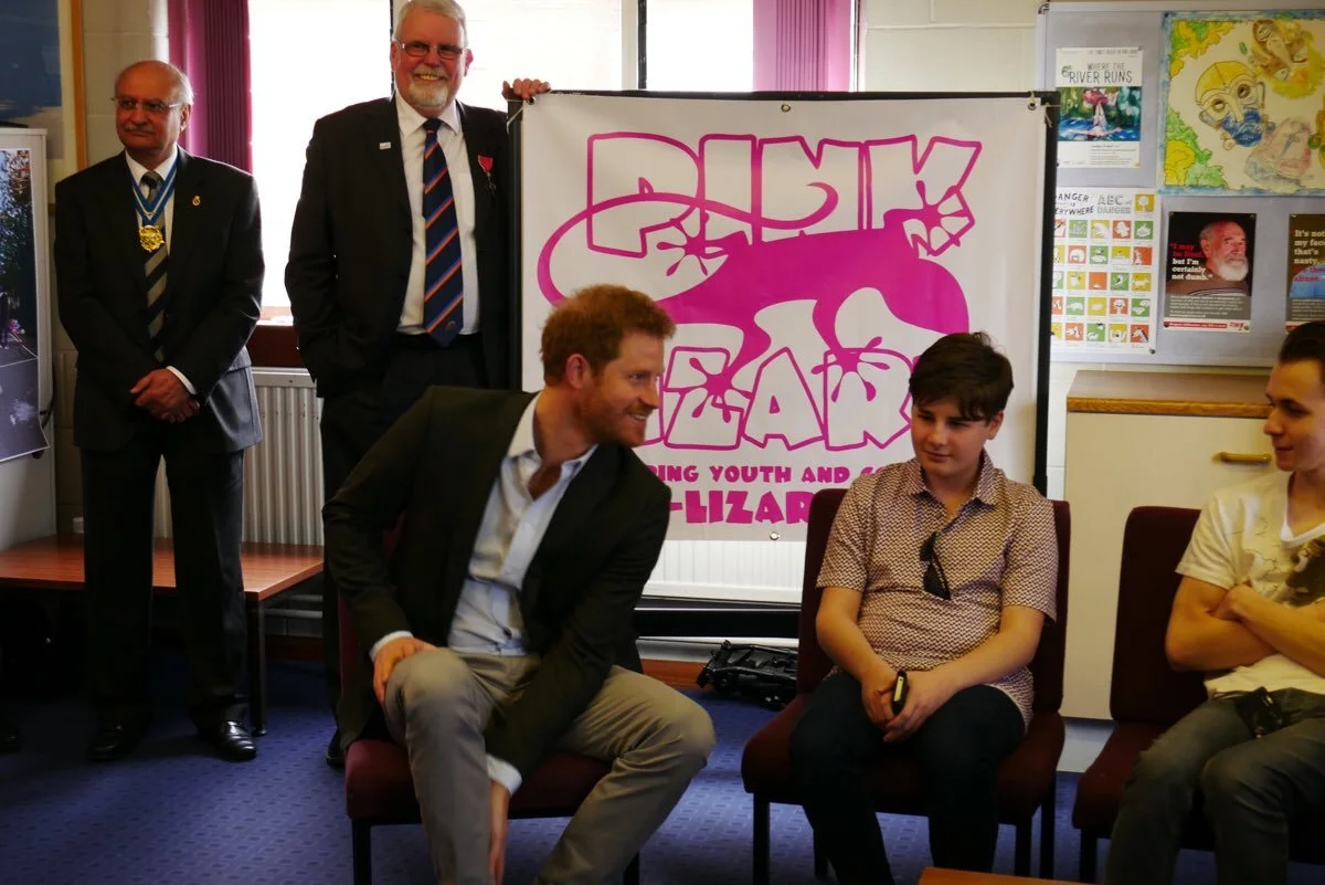 C7hF8ZTWkAU8KOV.jfif