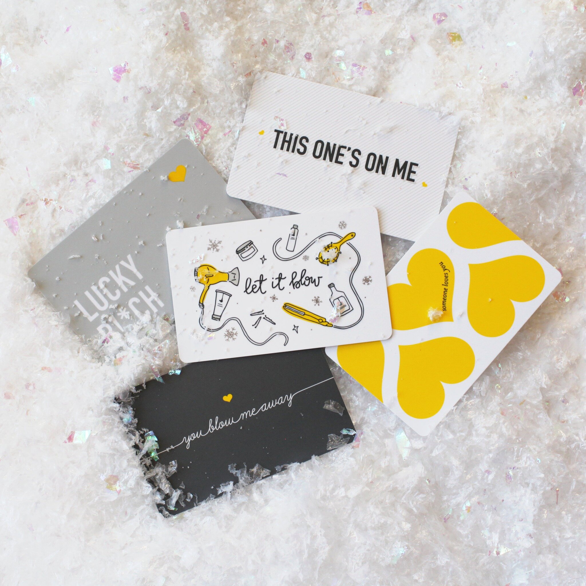 Give the gift of great hair! Gift cards to drybar are always the best! 💁🏼&zwj;♀️💛 Stop by and pick one up today! 

&bull;
&bull;
&bull;
&bull;
&bull;
#legacynorth #shopsatlegacynorth #shopsatlegacy #plano #planolife #planomoms #planofoodies #dalla