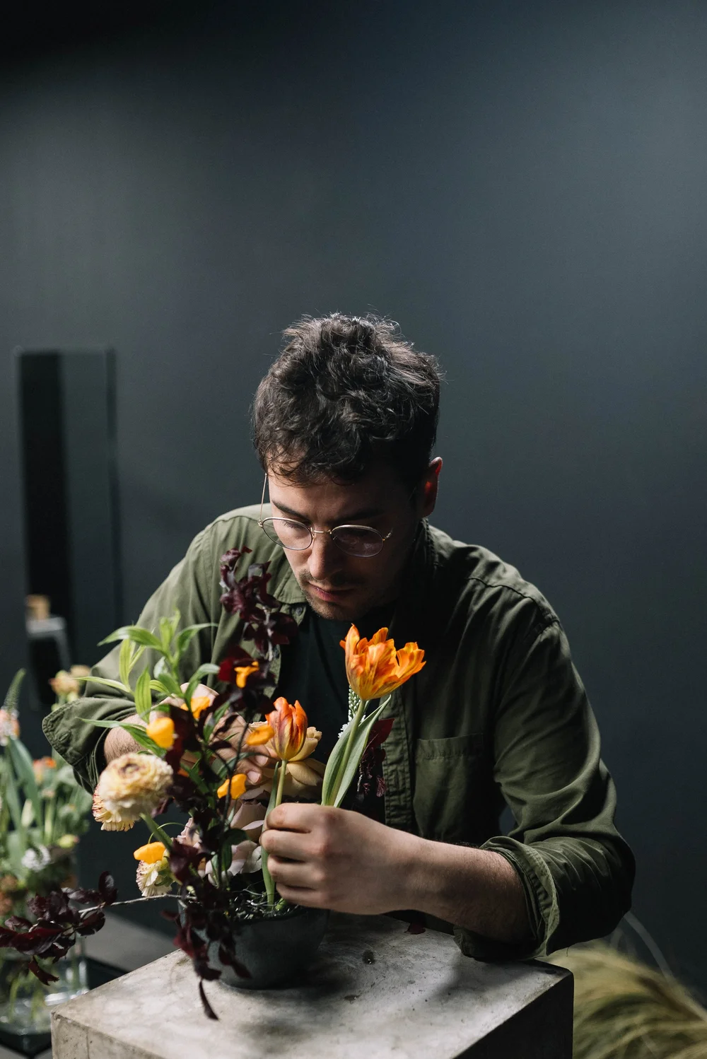 Diseño floral en el taller