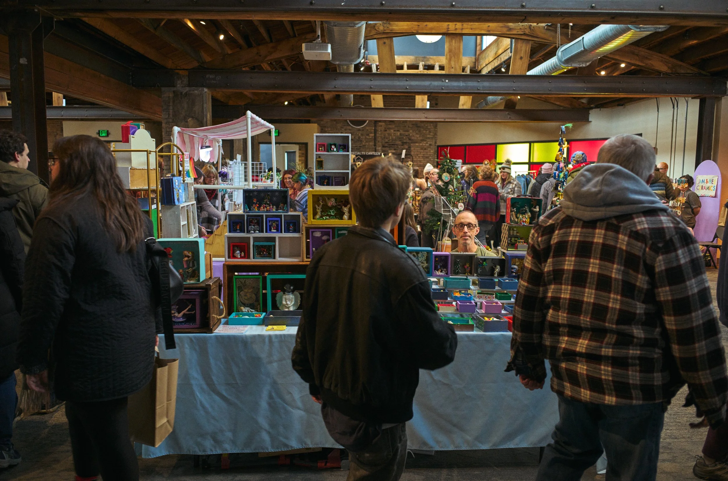 20251206_CraftyFair 17.jpg