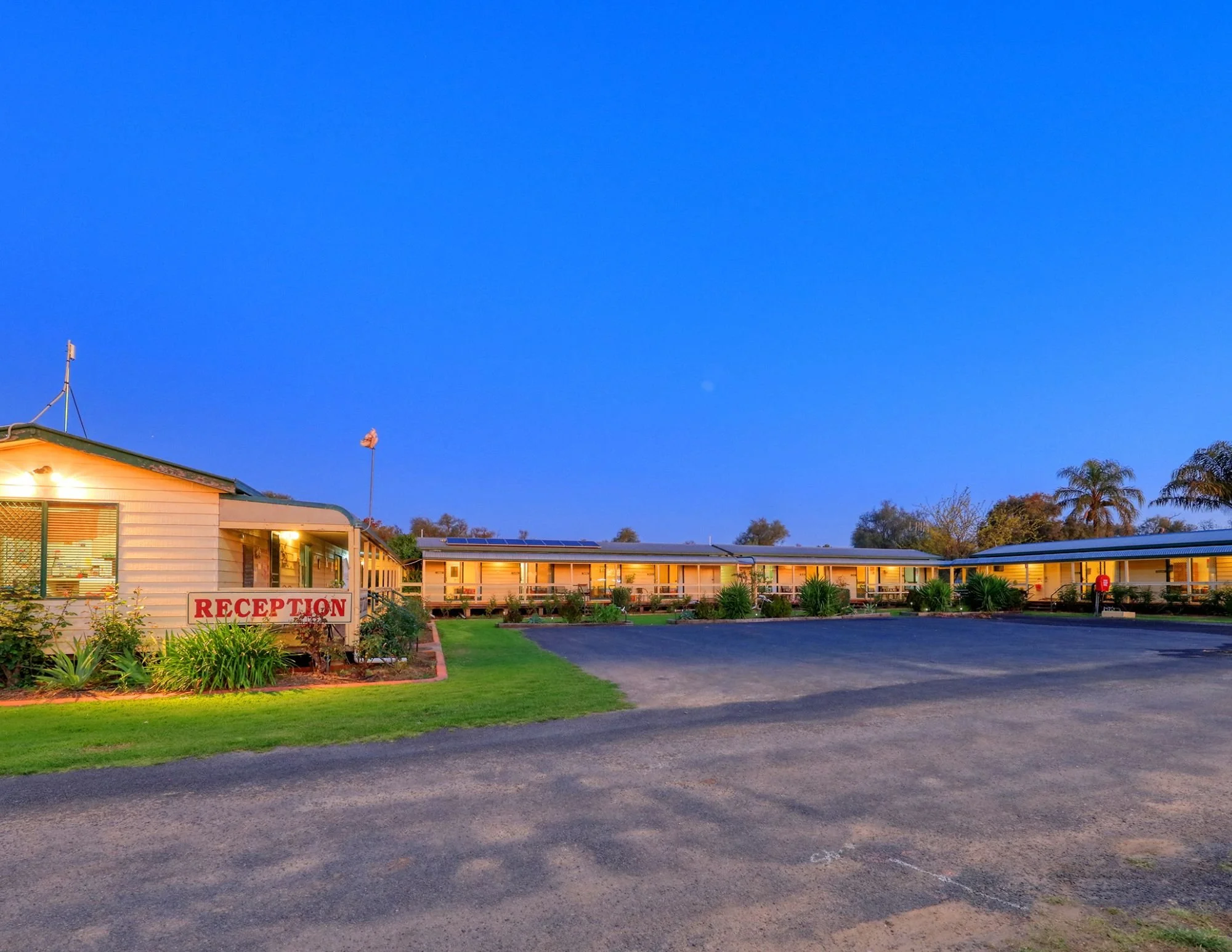 Narromine Aerodrome Tourist Park & Motel