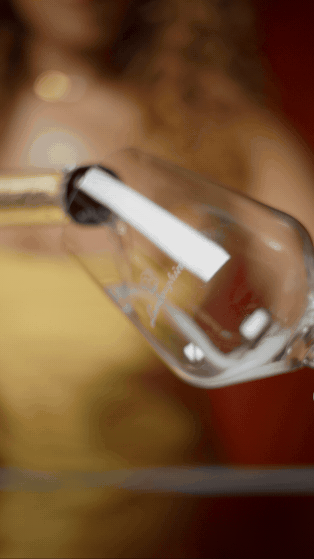 lamborghini wine pour short.gif