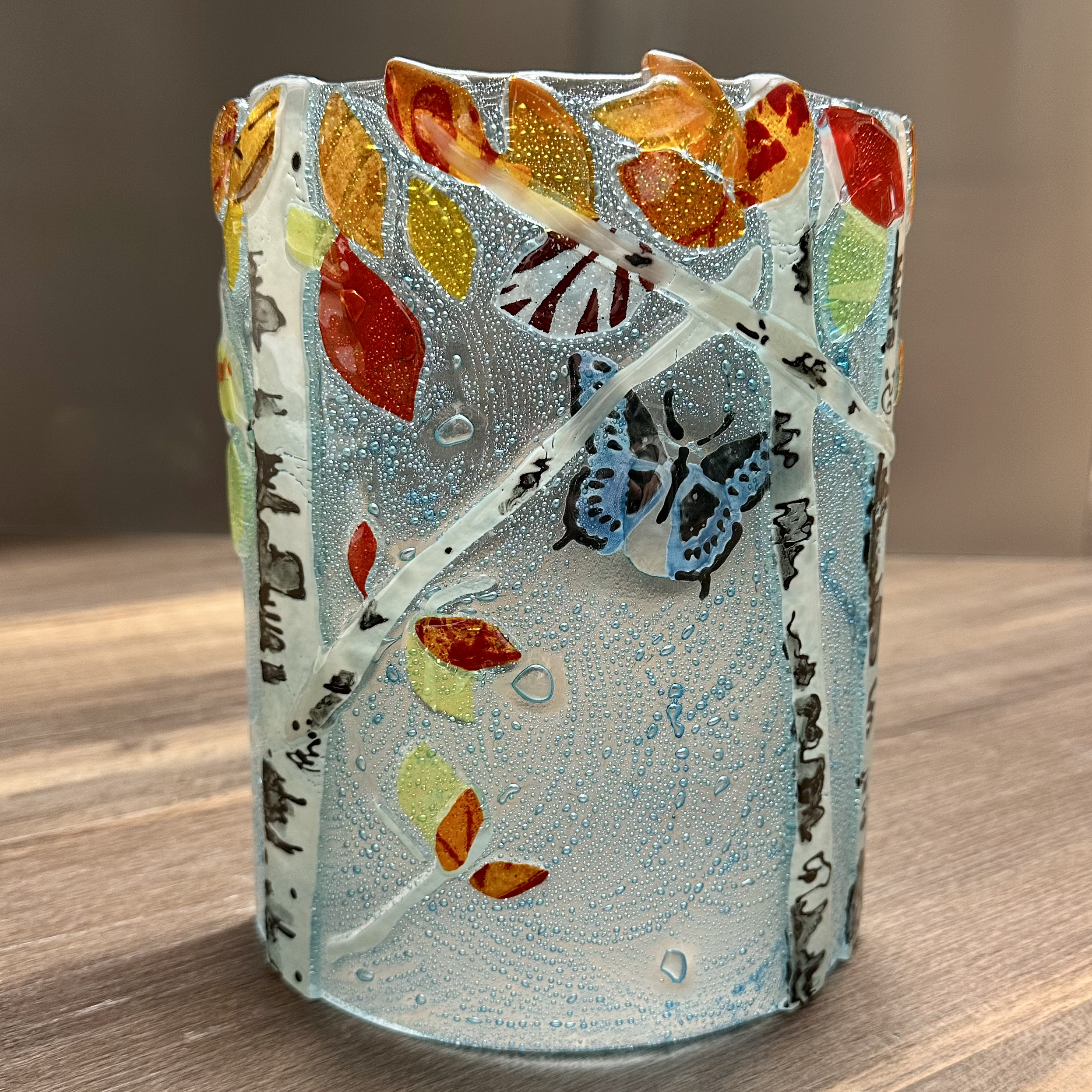 Free Standing Curve 8” ($102) Est 2-3hrs
This 8x8 inch free standing curve will look beautiful on your windowsill with the sun streaming through, or backlit with a candle illuminating your design. This is fired twice to achieve its curved, free-stand