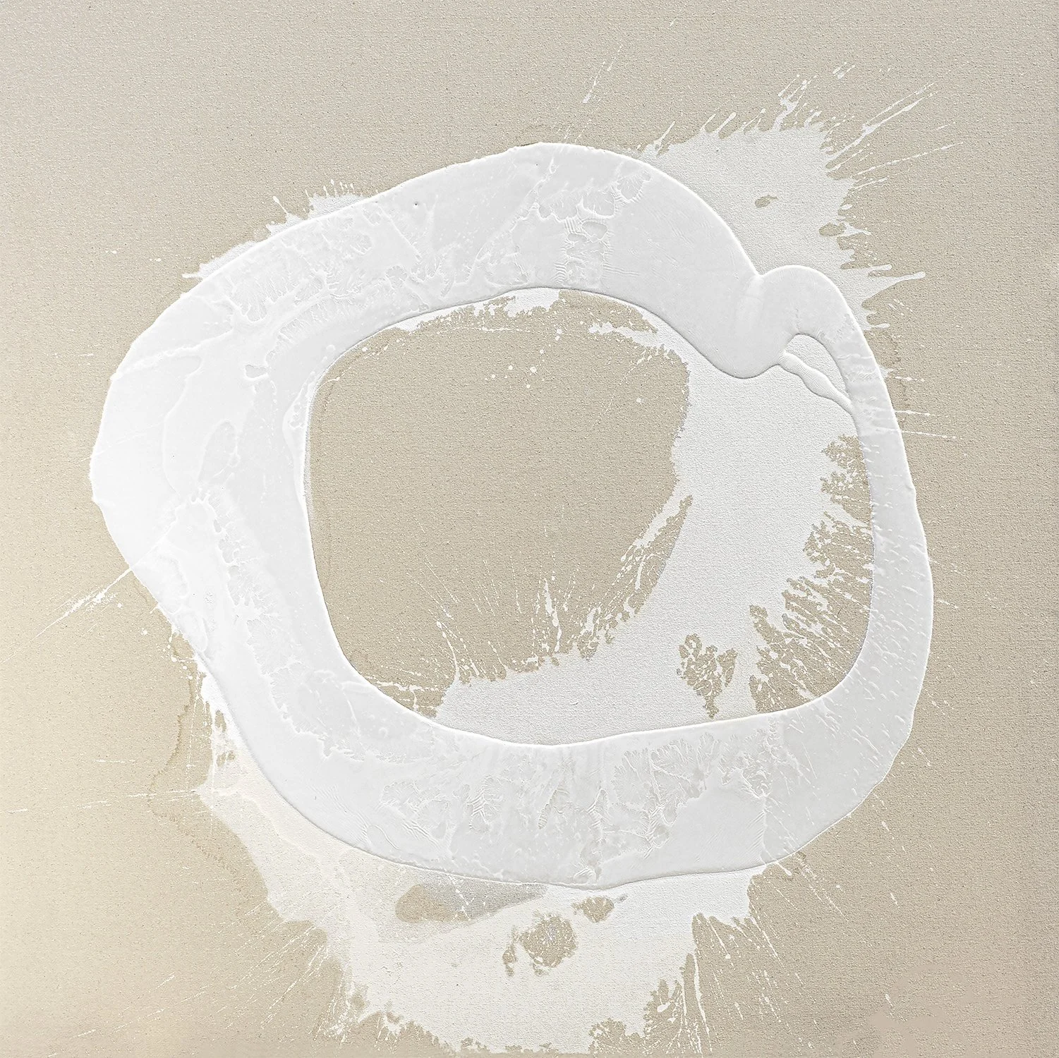 Caroline Christie-Coxon. Halo