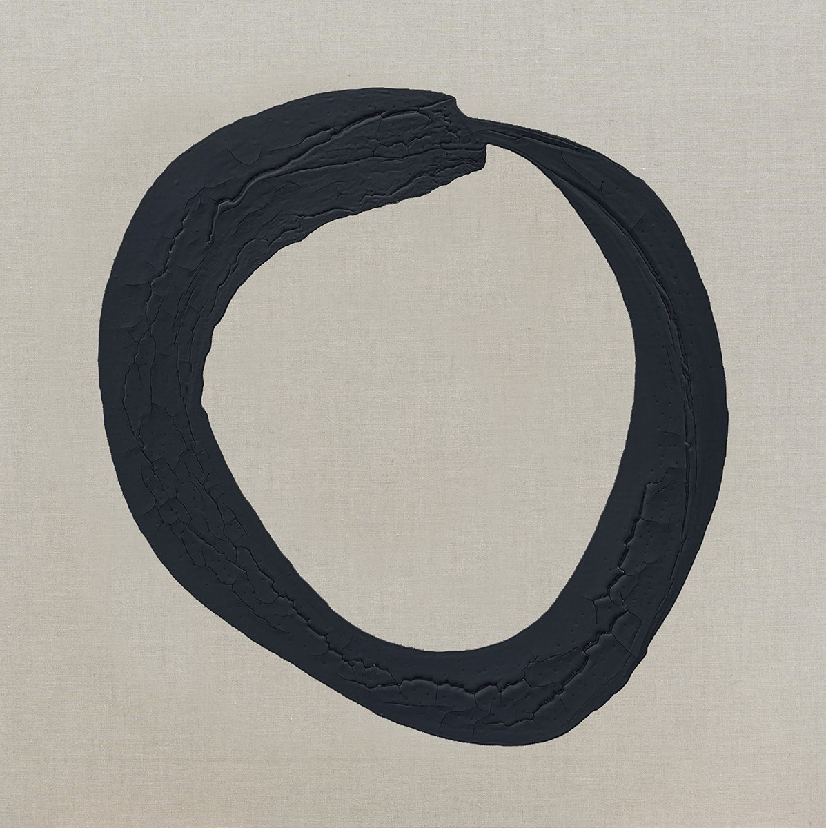 Caroline Christie-Coxon. Fissured Loop