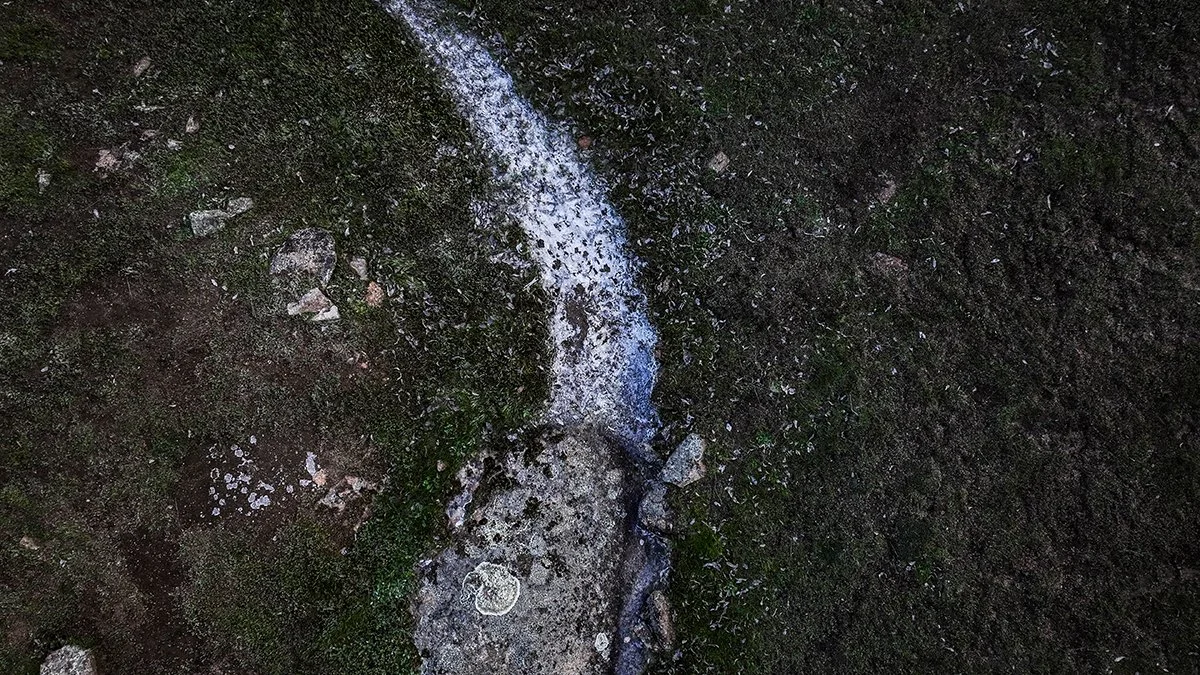 Powder 2. Caroline Christie-Coxon 09.2024 - websize.jpg