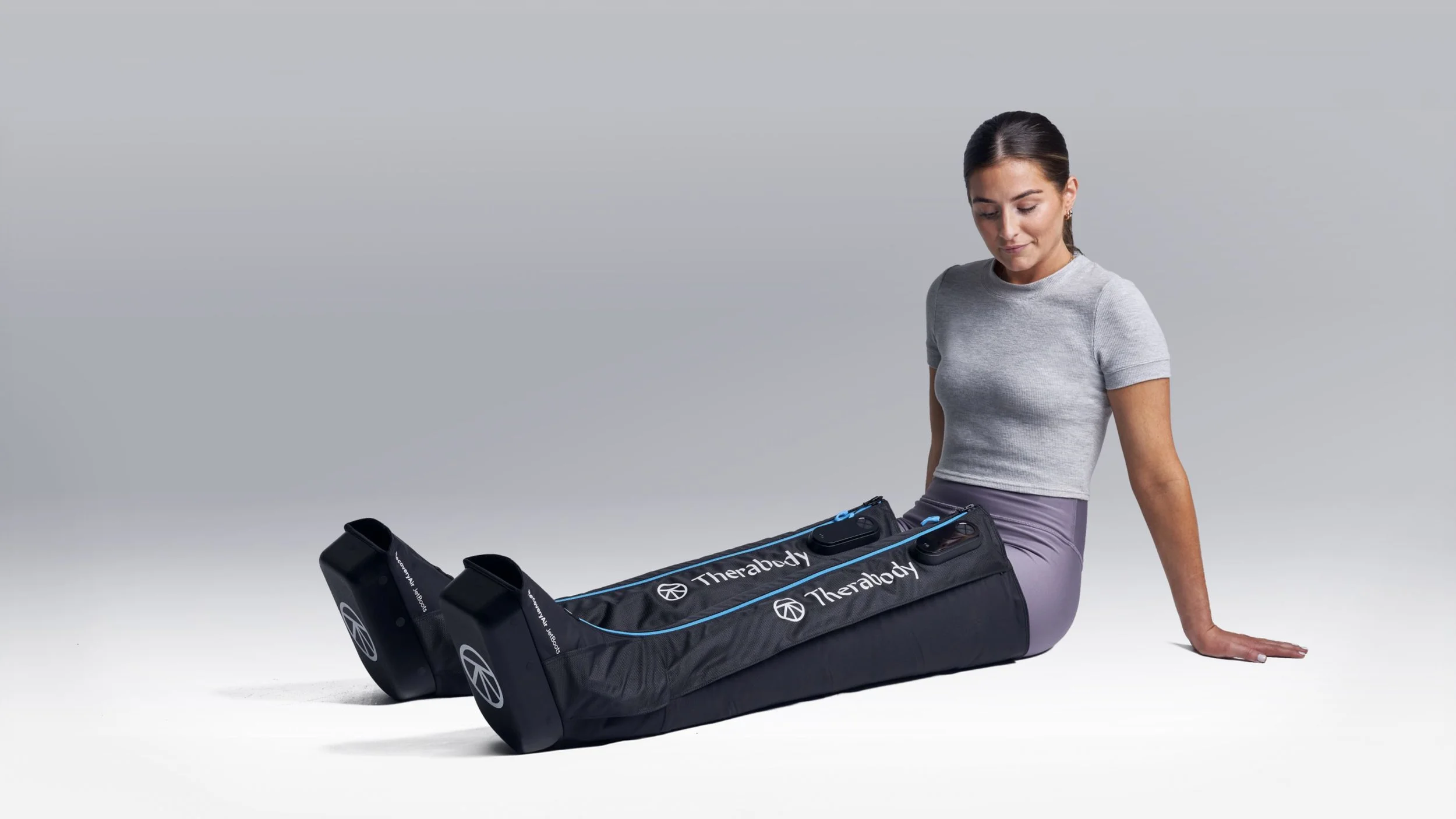 Context Widescreen Woman Studio.jpg