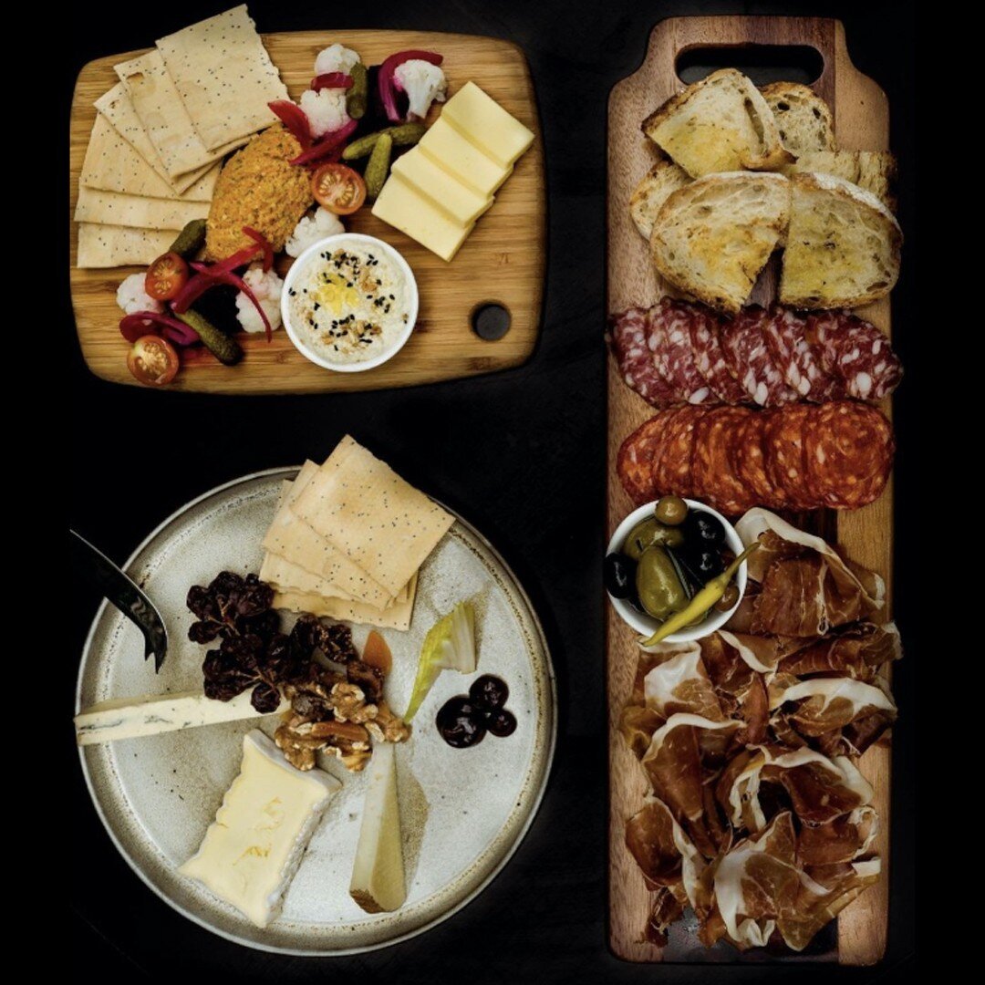 Sharing is caring 🫶⁠
⁠
Any 🧀 sharing platter with 🍷 2 glasses of house wine for $20⁠
⁠
Available 5-10pm every Tuesday!⁠
⁠
#sharingiscaring #shareplates #snackvenue #cocktailandtapas⁠
#wineanddine #datenight #melbournetreat