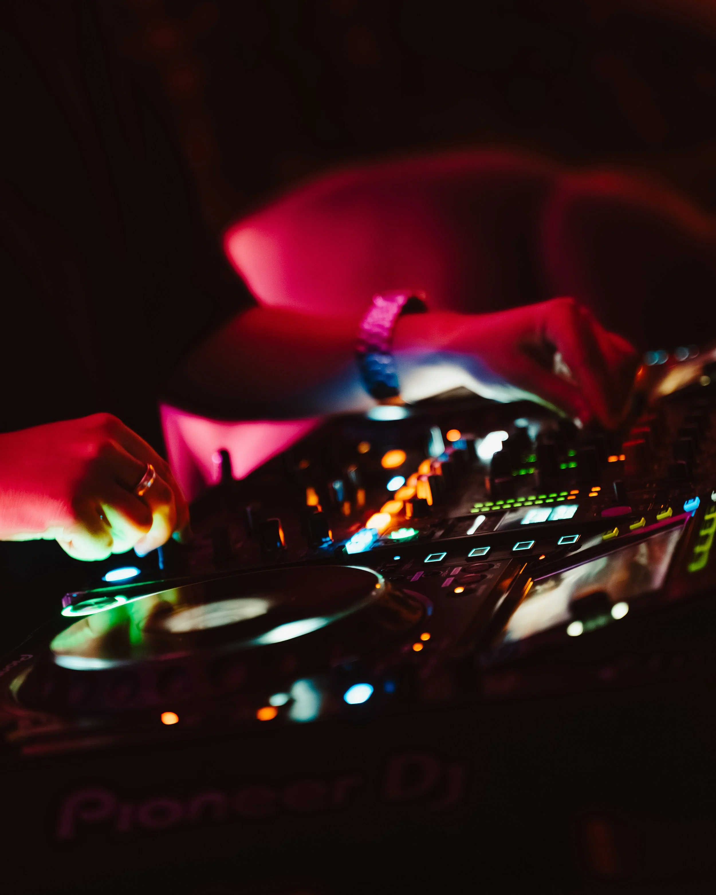 @CHARLIE.HURD-The Carlton Club-43.jpg