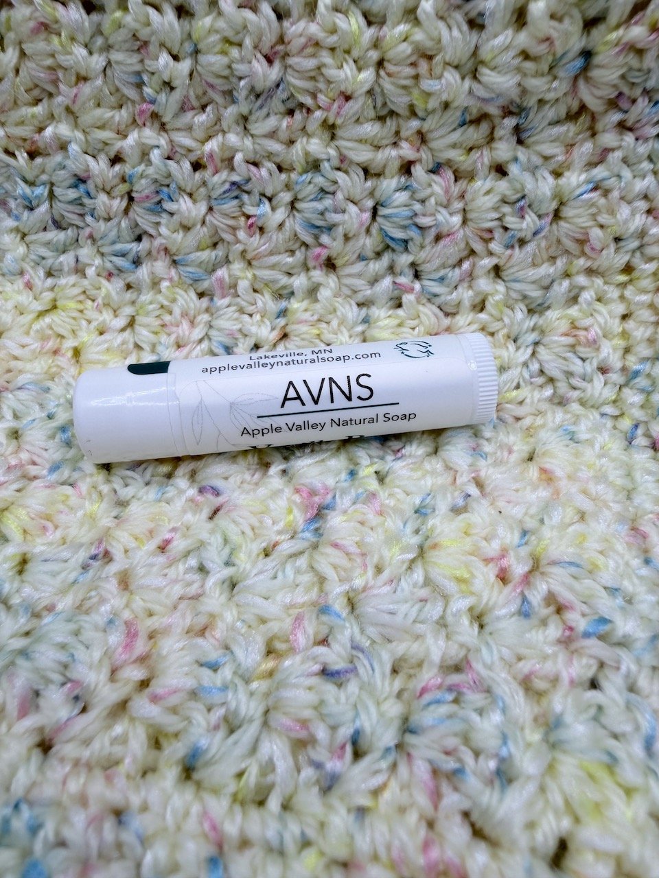 Apple Valley Natural Lip Balm – Vanilla Bean AVN Label.jpeg