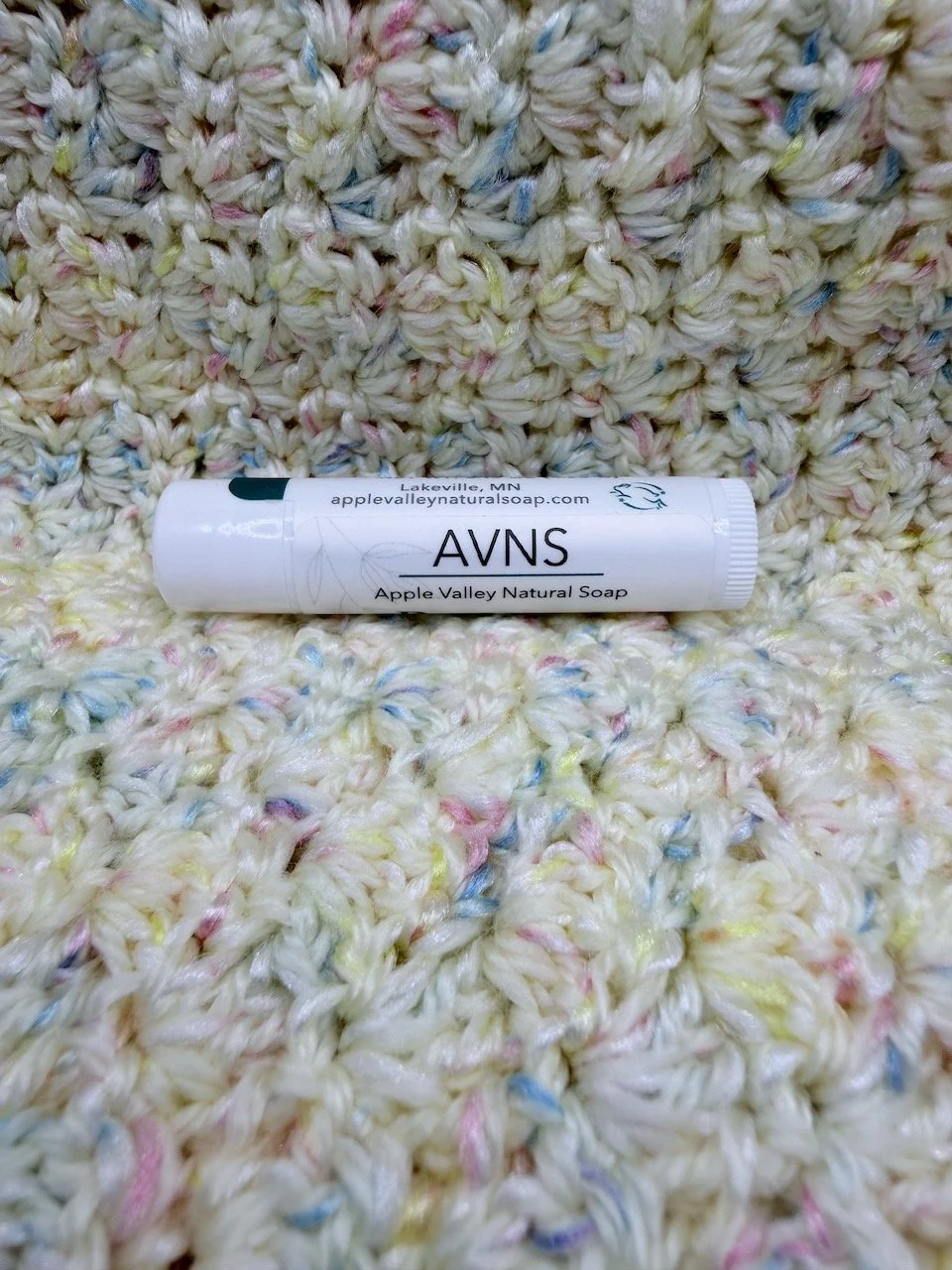 Apple Valley Natural Lip Balm – Peppermint AVN Label.jpeg