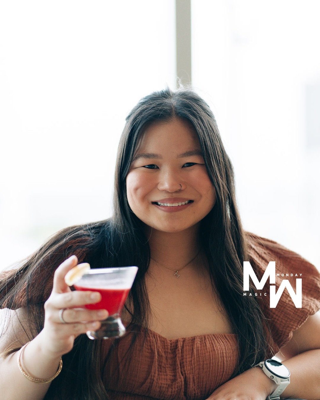 It&rsquo;s Happy Hour somewhere in the world 🌍 !!!

Happy Martinis 🍸 = Happy People 😀

#whynotmondays #stl #energy #stlmade #martini