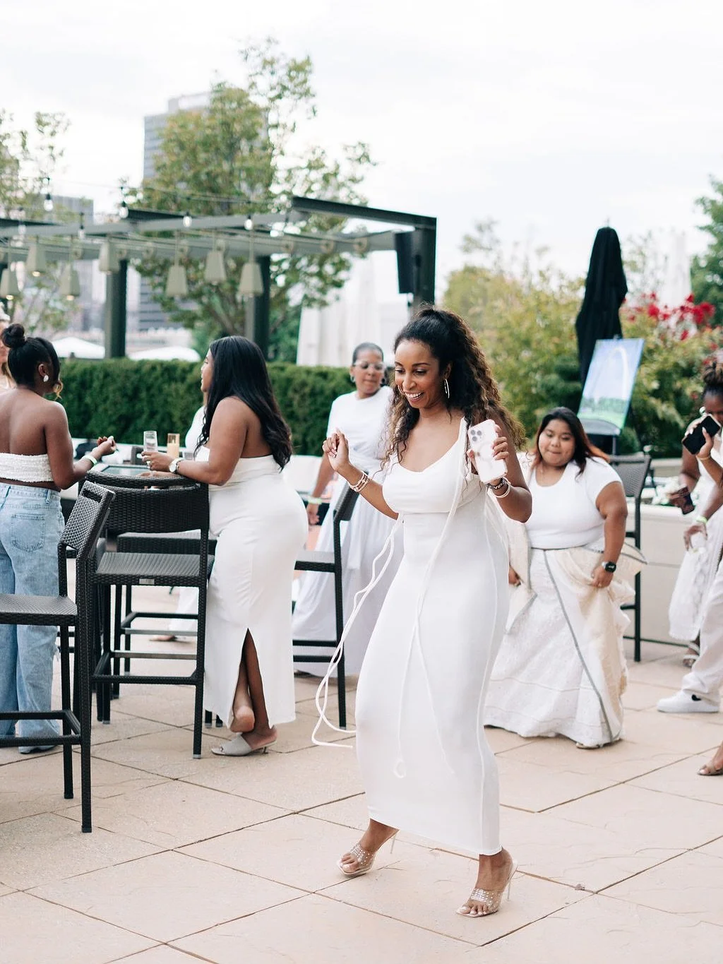 THE SWEET LIFE!!! 

Get it gurl! We see you out here making life beautifully soft and sweet! 😍🤟😝❤️

#morelife #sweet #fun #sophisticated #whynotmondays #magicmondaystl #stl #stlmade