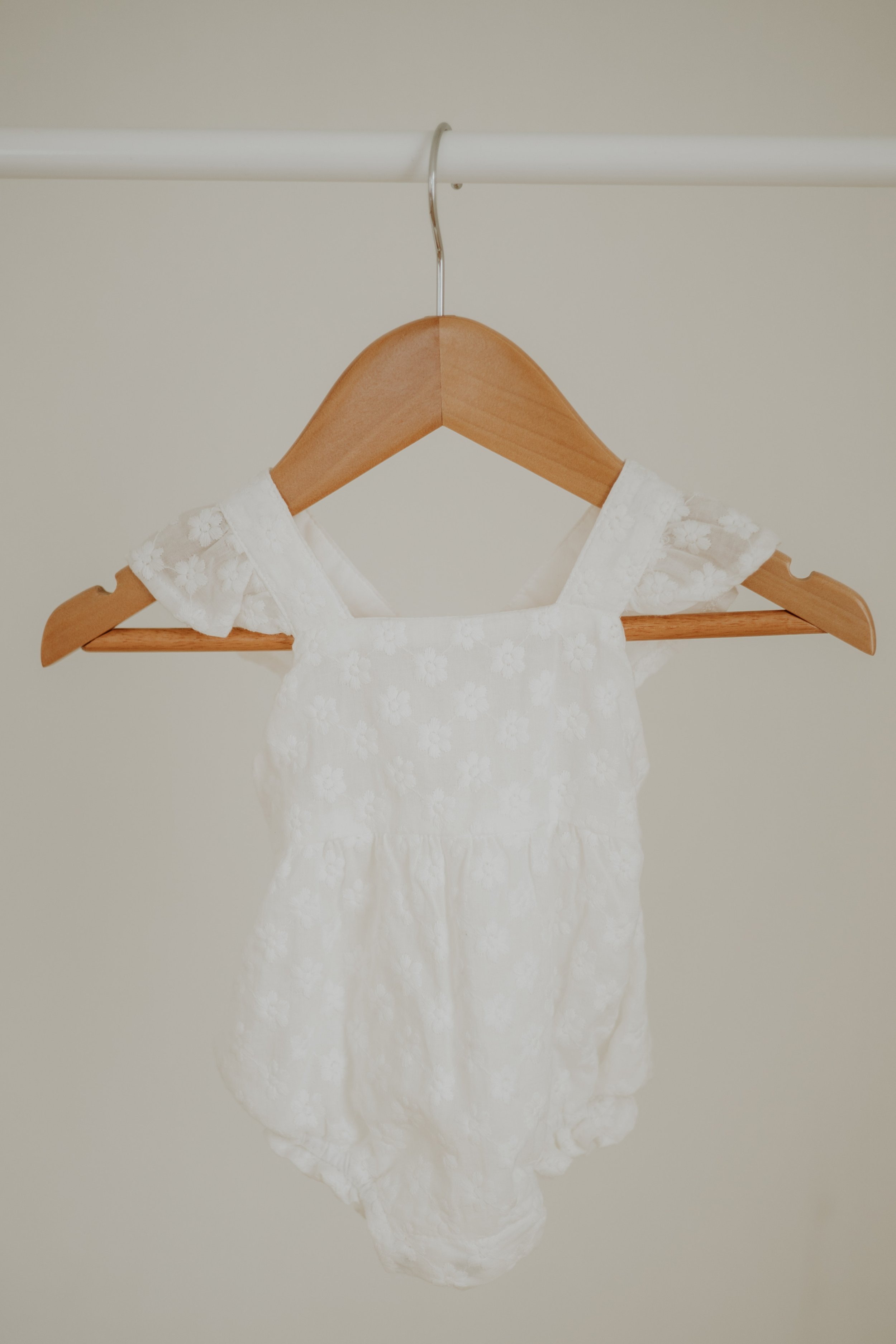 DAISY ROMPER
| 0-3M