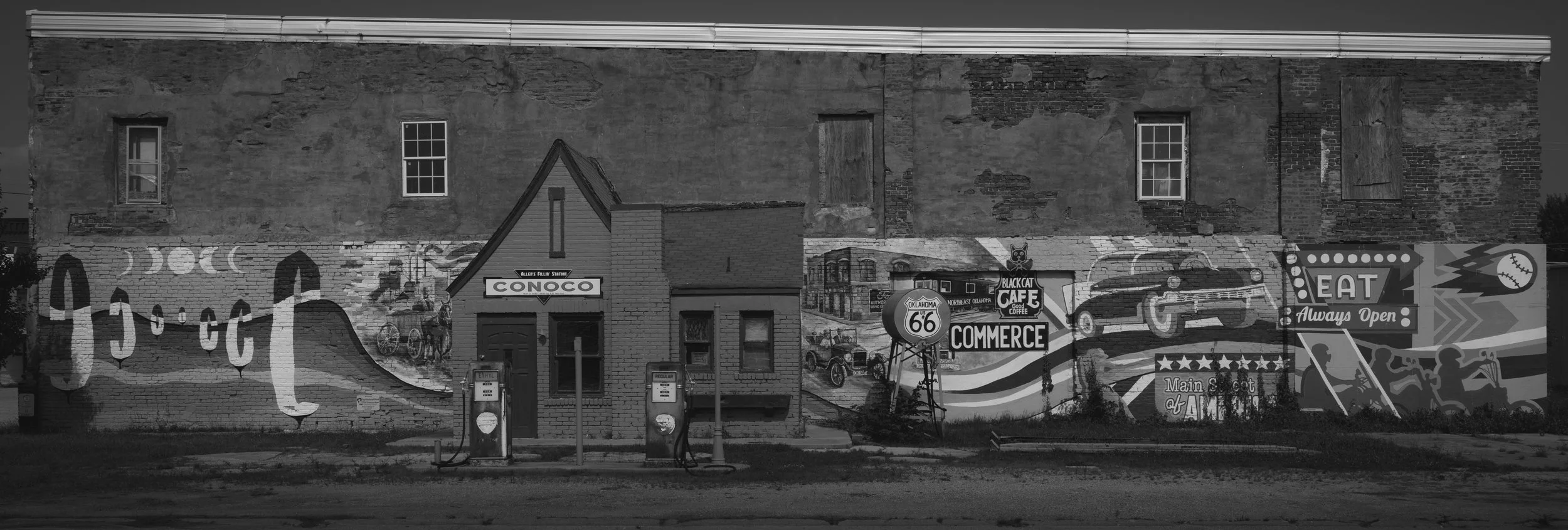 Conoco Station.jpg