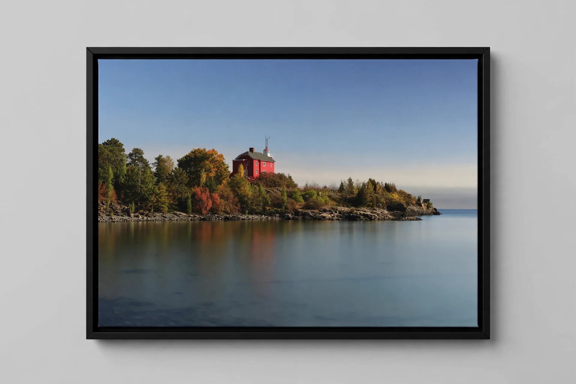 media-generation-marquette-framed-canvas-0-a96831e2-412b-4121-b813-4c0fef4a2c84.webp