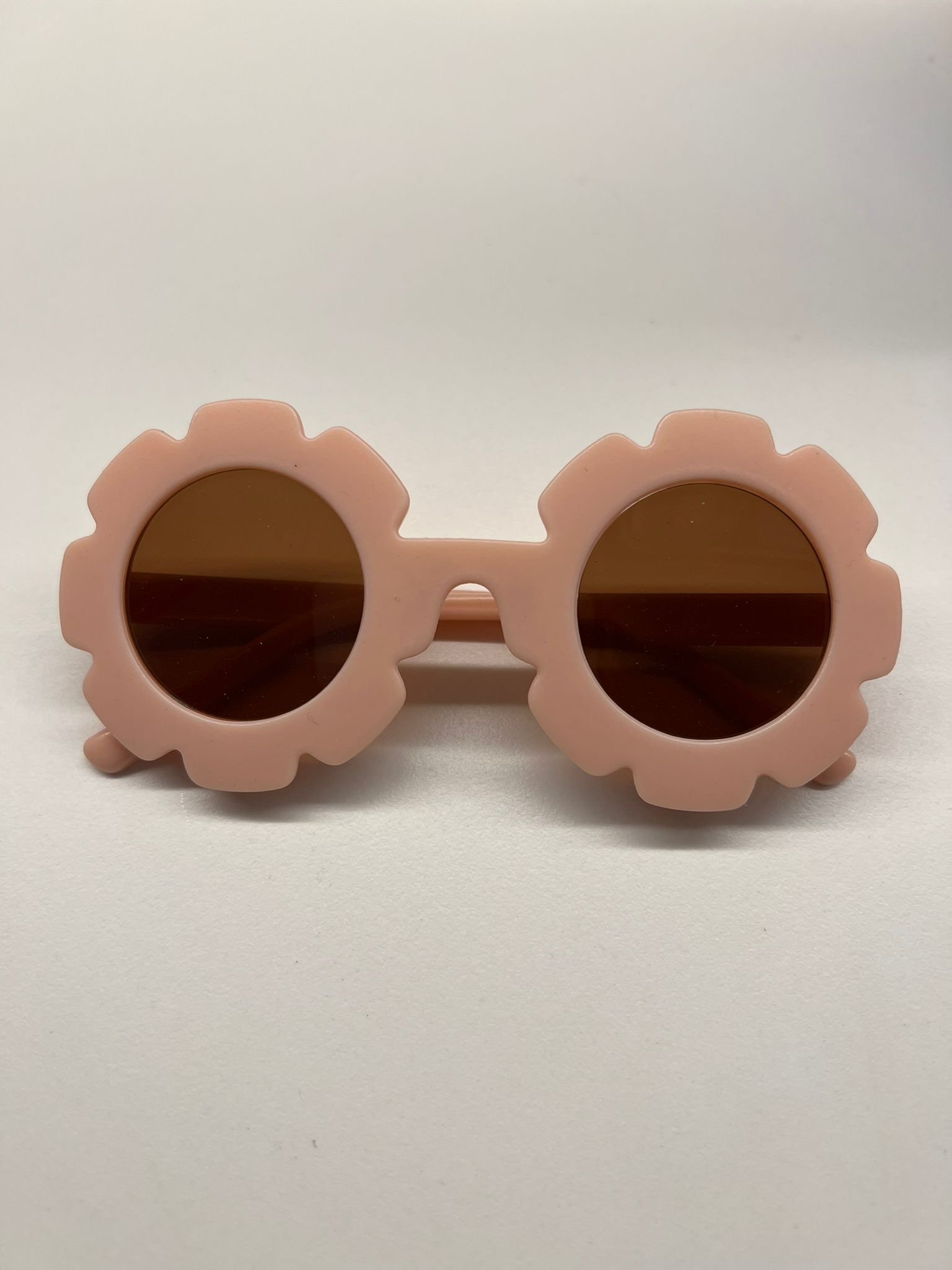 Occhiali da sole a fiore rosa