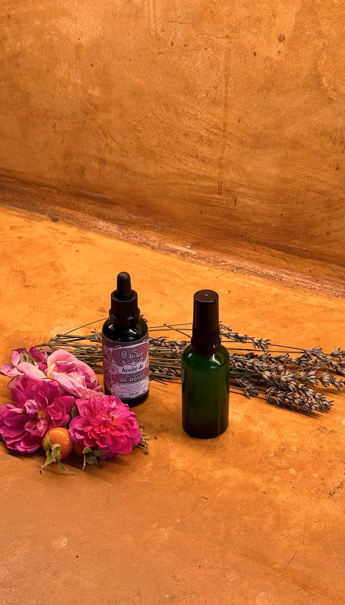  Aceite de Pétalos de Rosas Antiguas de El Jardín de Las Lilas 