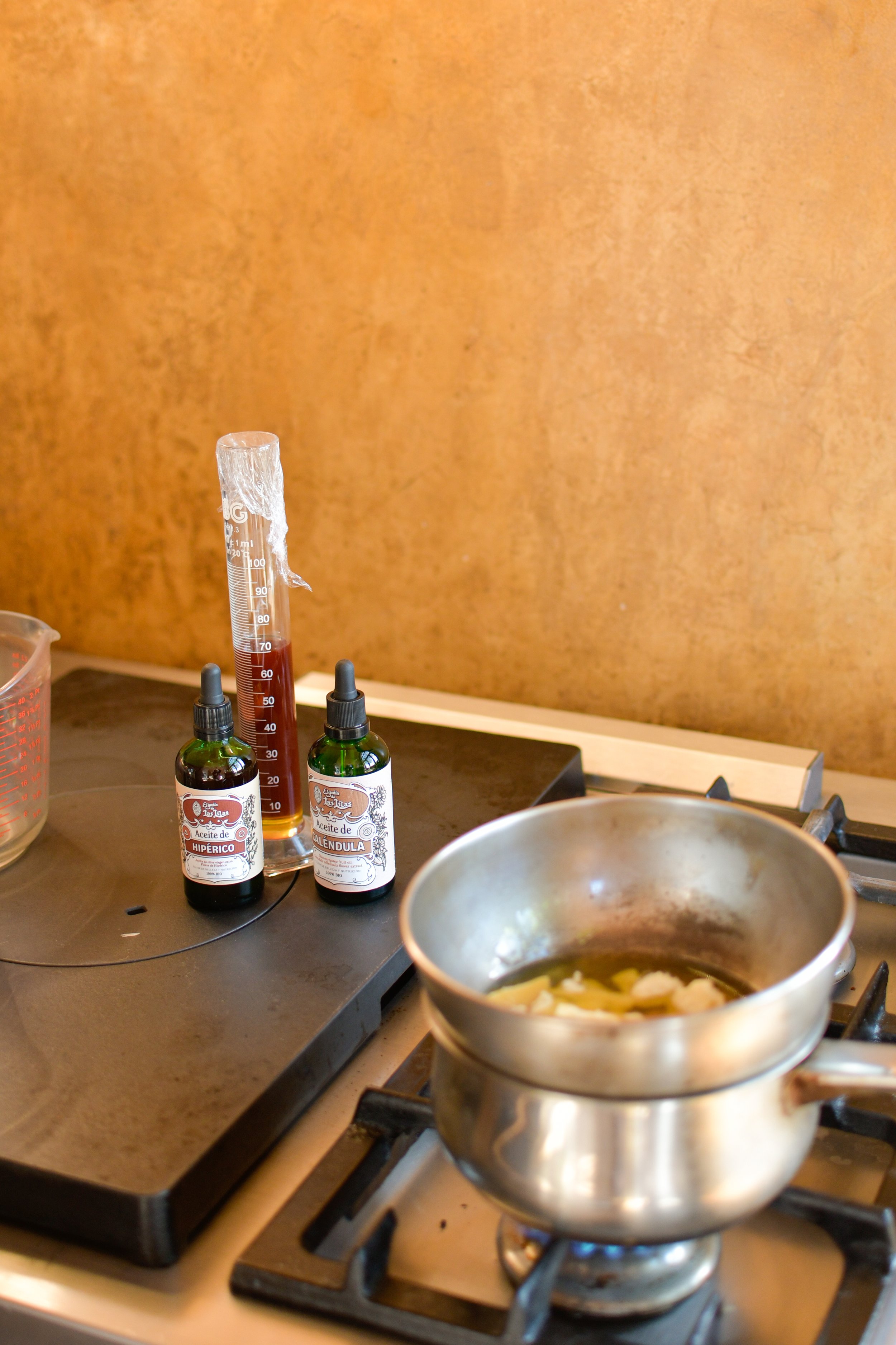 olla humo fuego cocina