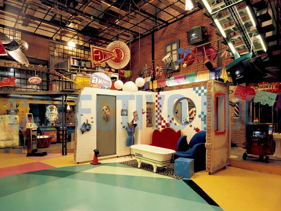 estudios-disney_2002.jpg