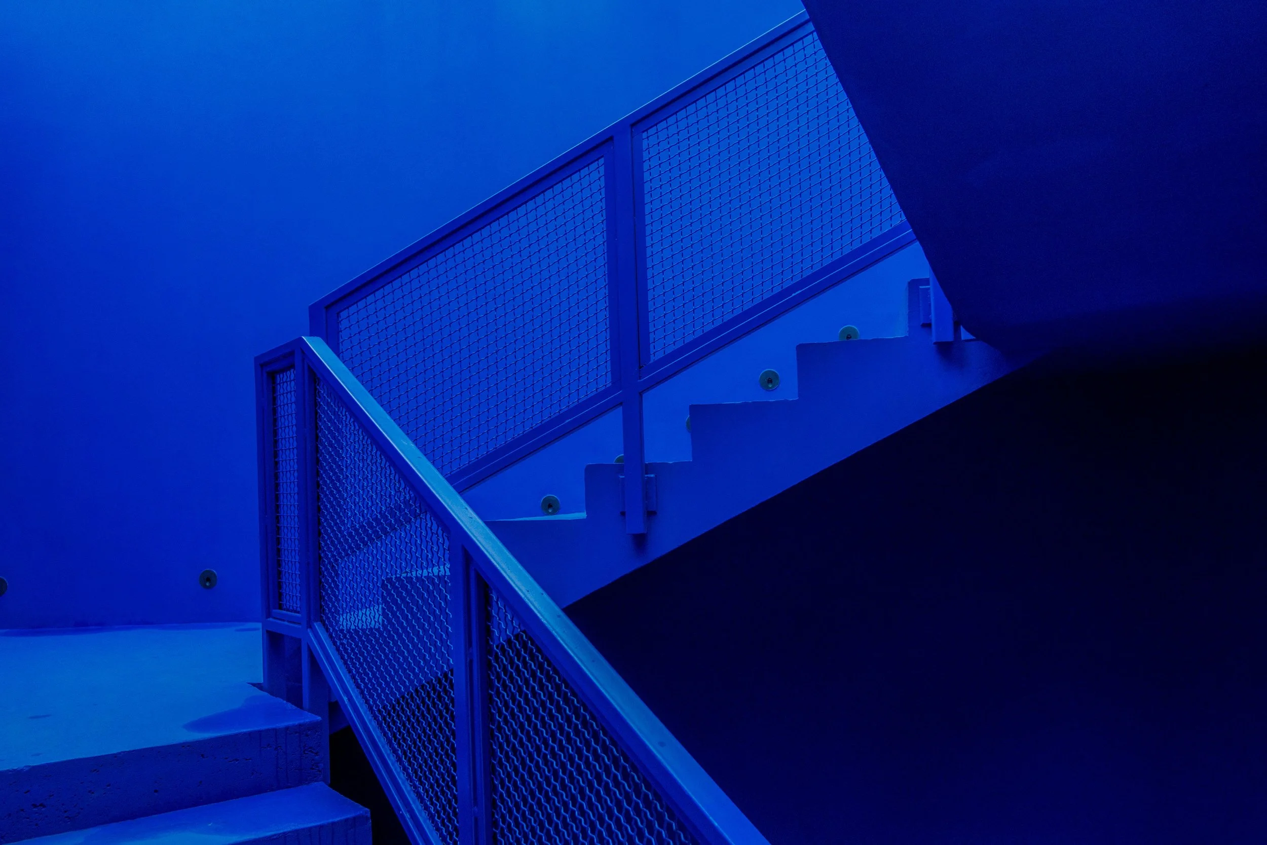 Powder Coating Color Trends for Florida Homes &amp; Businesses in 2026