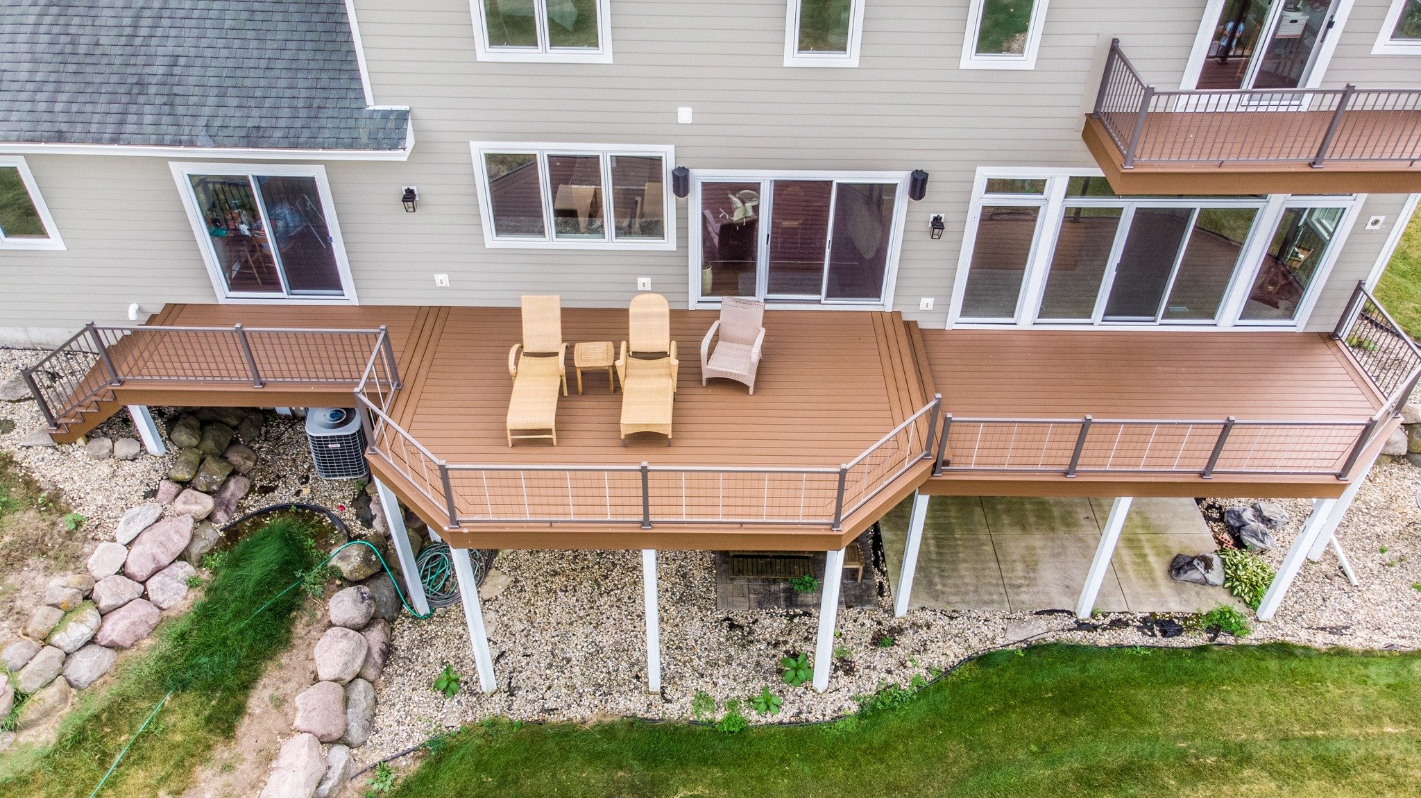 Over the past decade we have built countless decks, pergolas, and screen rooms for families all over the Madison Wisconsin area to cultivate a vibrant, enjoyable outdoor life. Reach out today to start discussing your new deck! 608-405-5596
