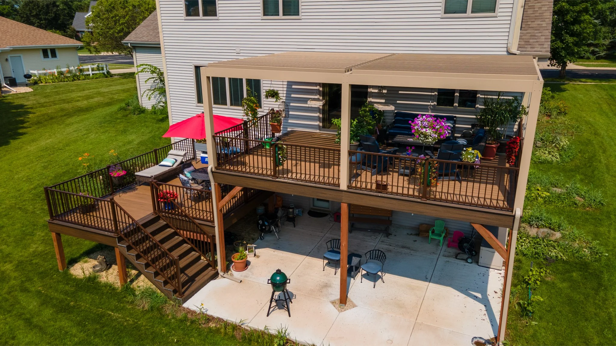 Where summer lingers a little longer.