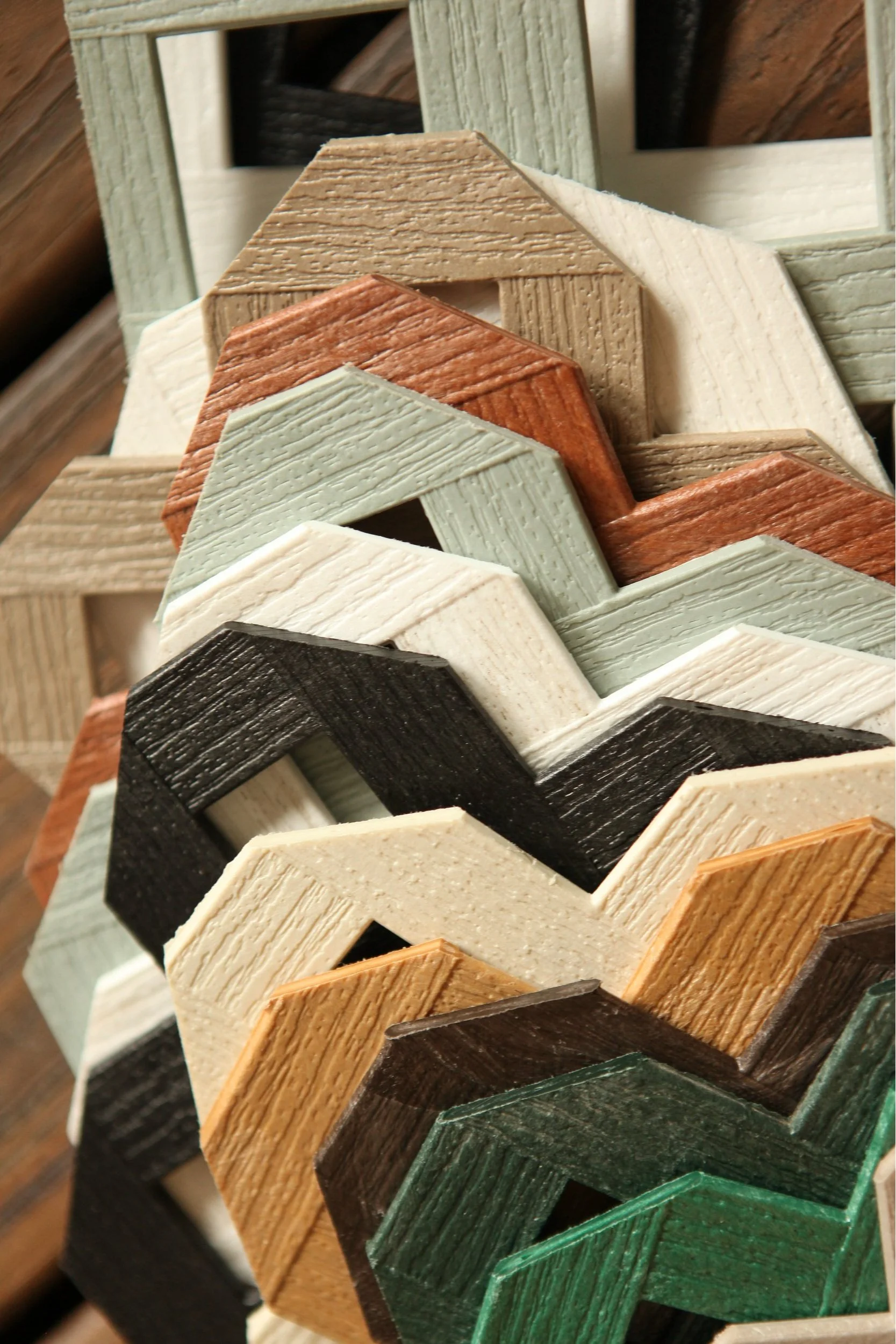 Lattice Colors