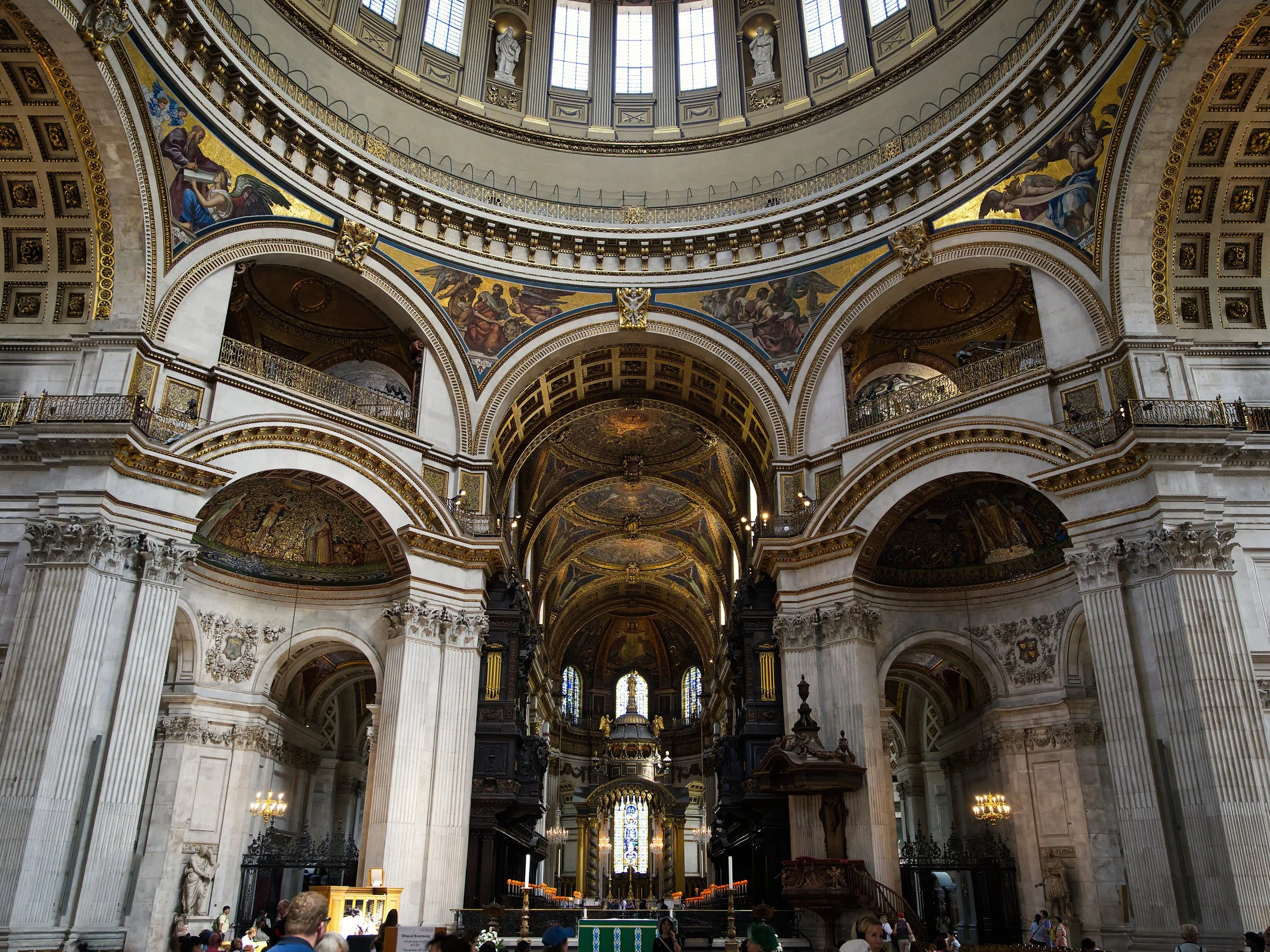 St Paul Look Down.jpg