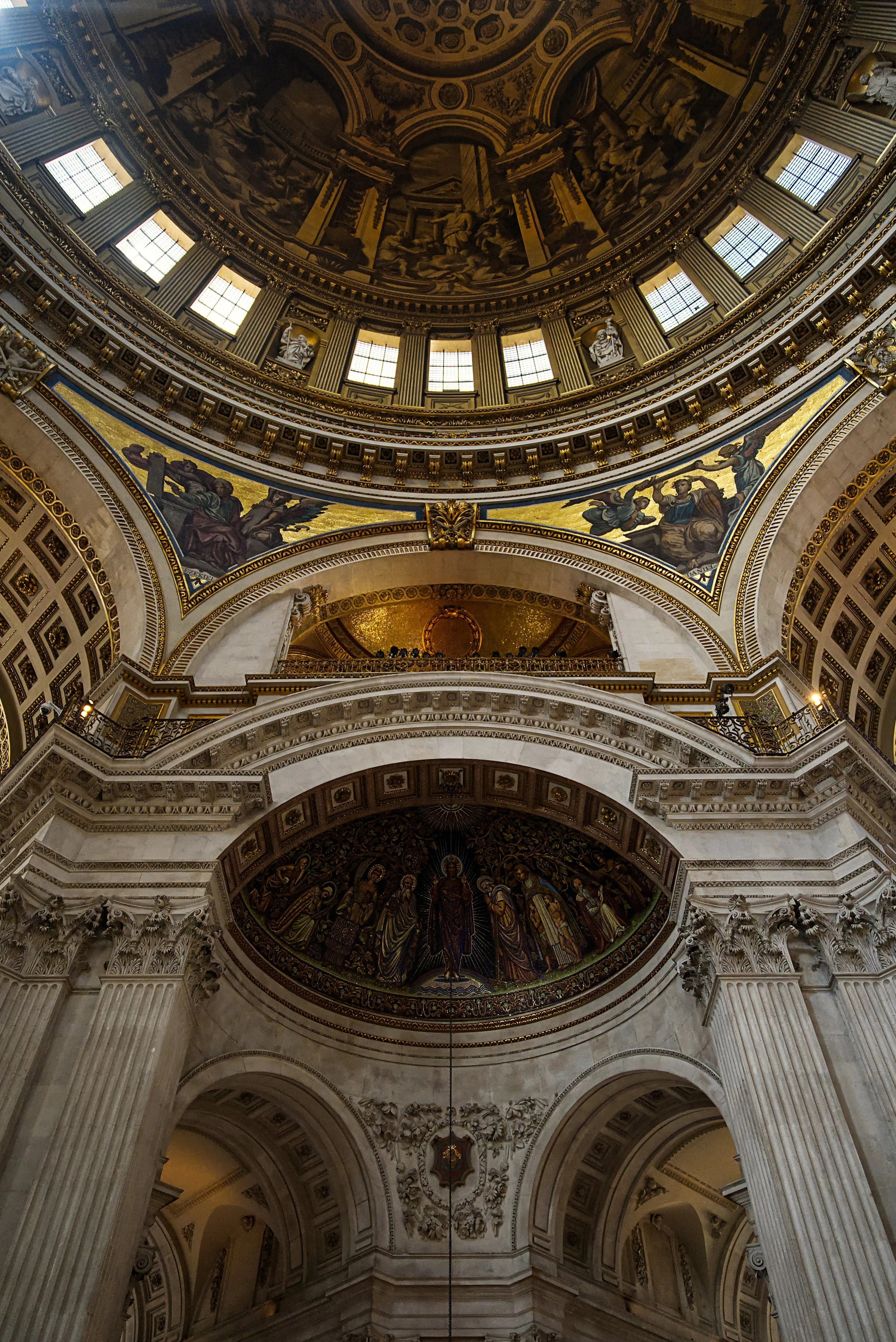 St Paul Dome:Arch.jpg