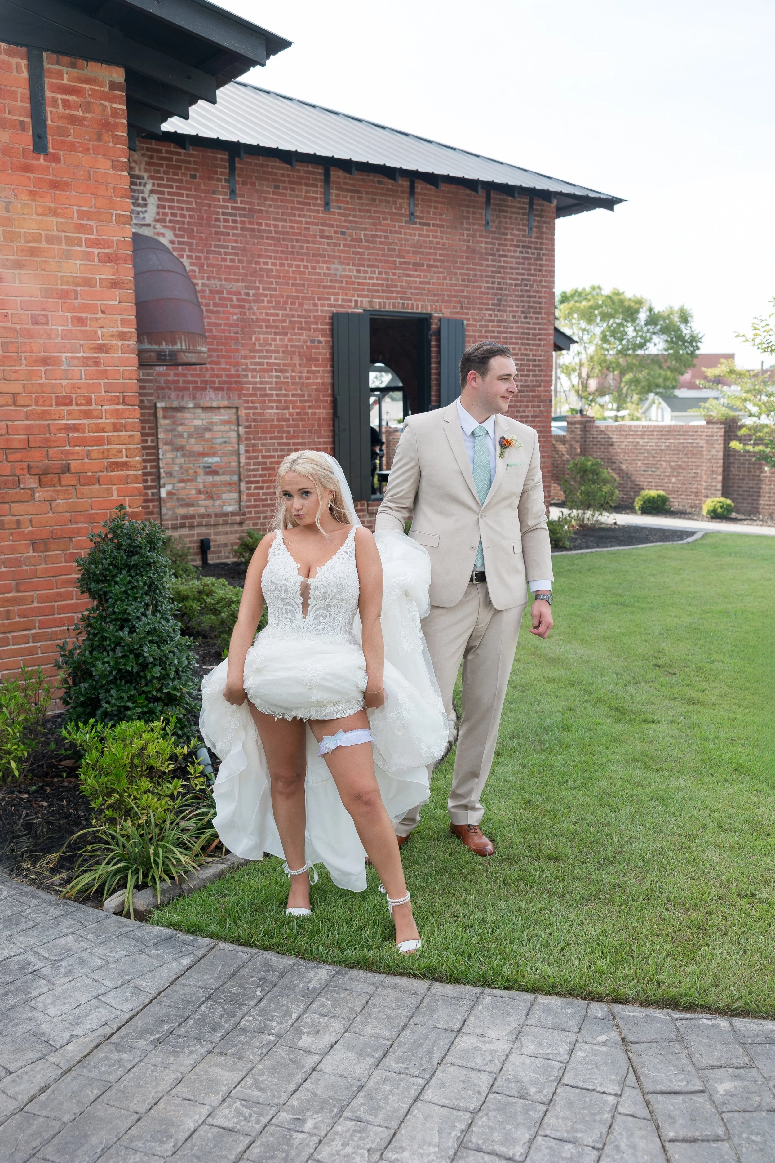 WEDDING-328.jpg
