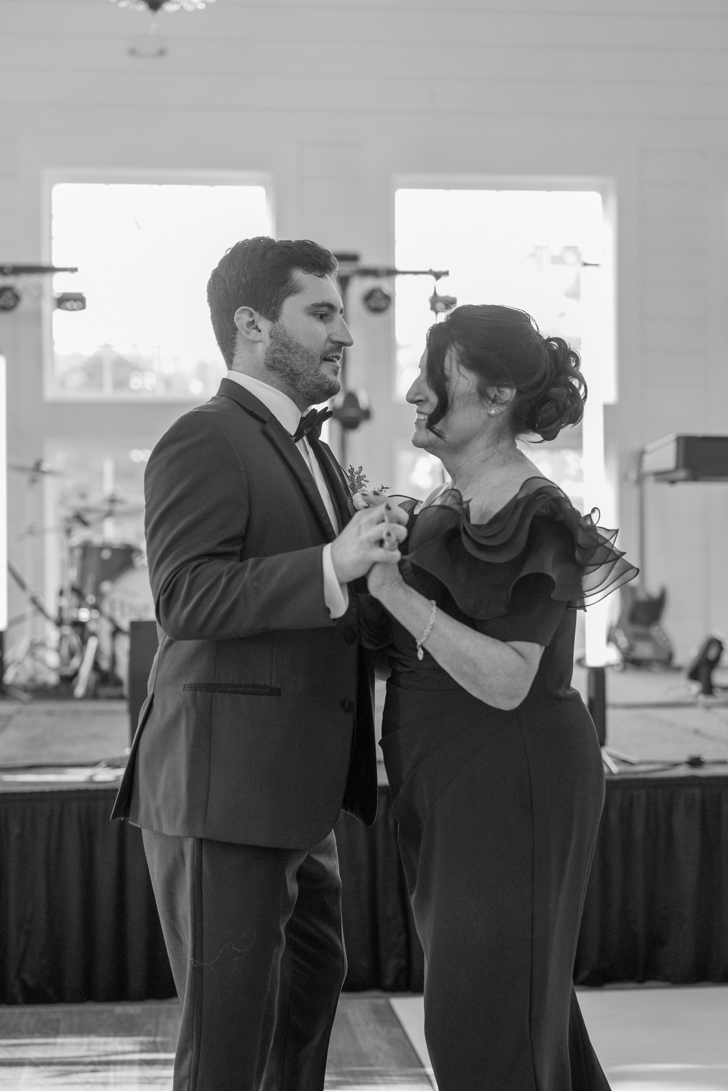 WEDDING-885-2.jpg