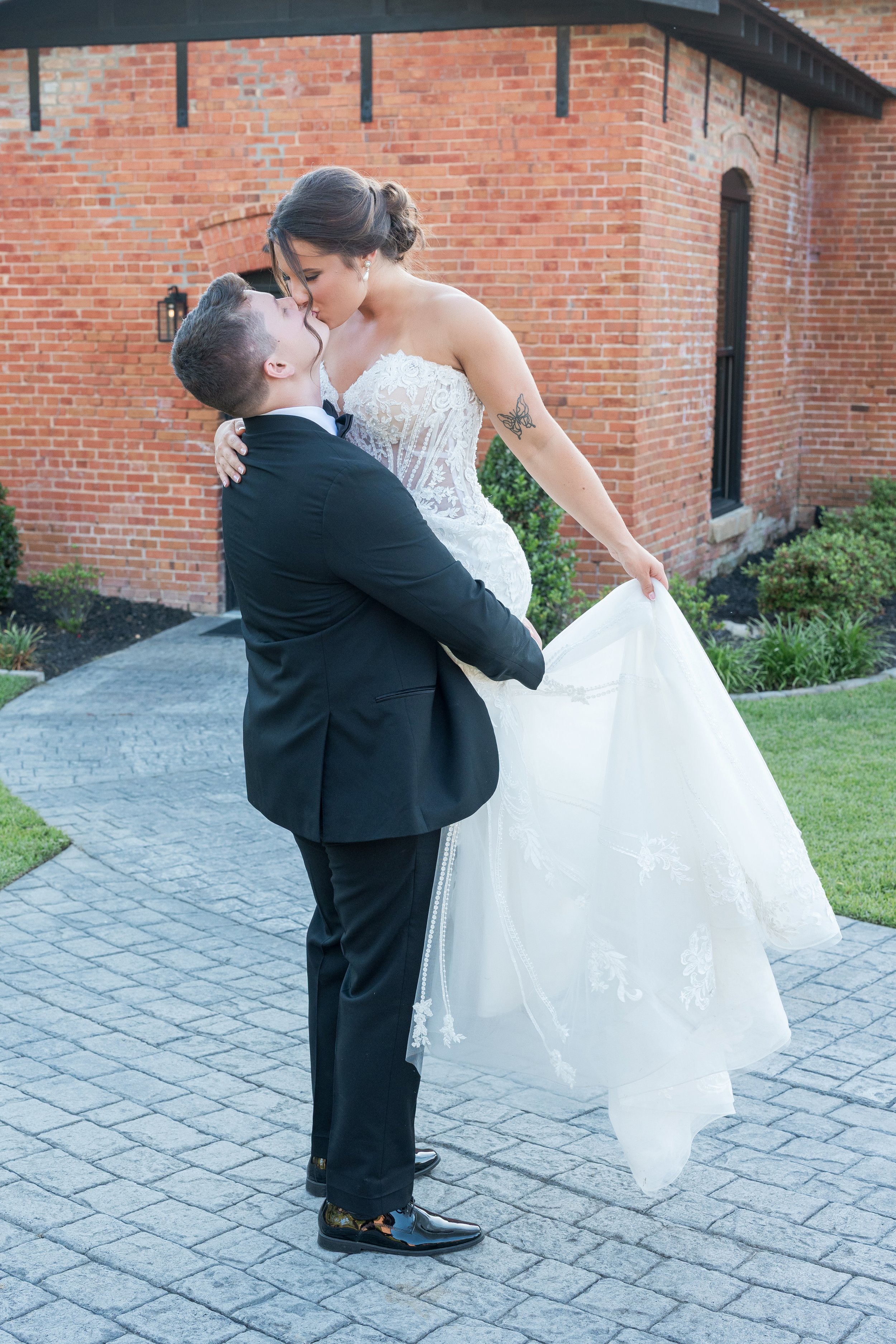 WEDDING-438-1.jpg