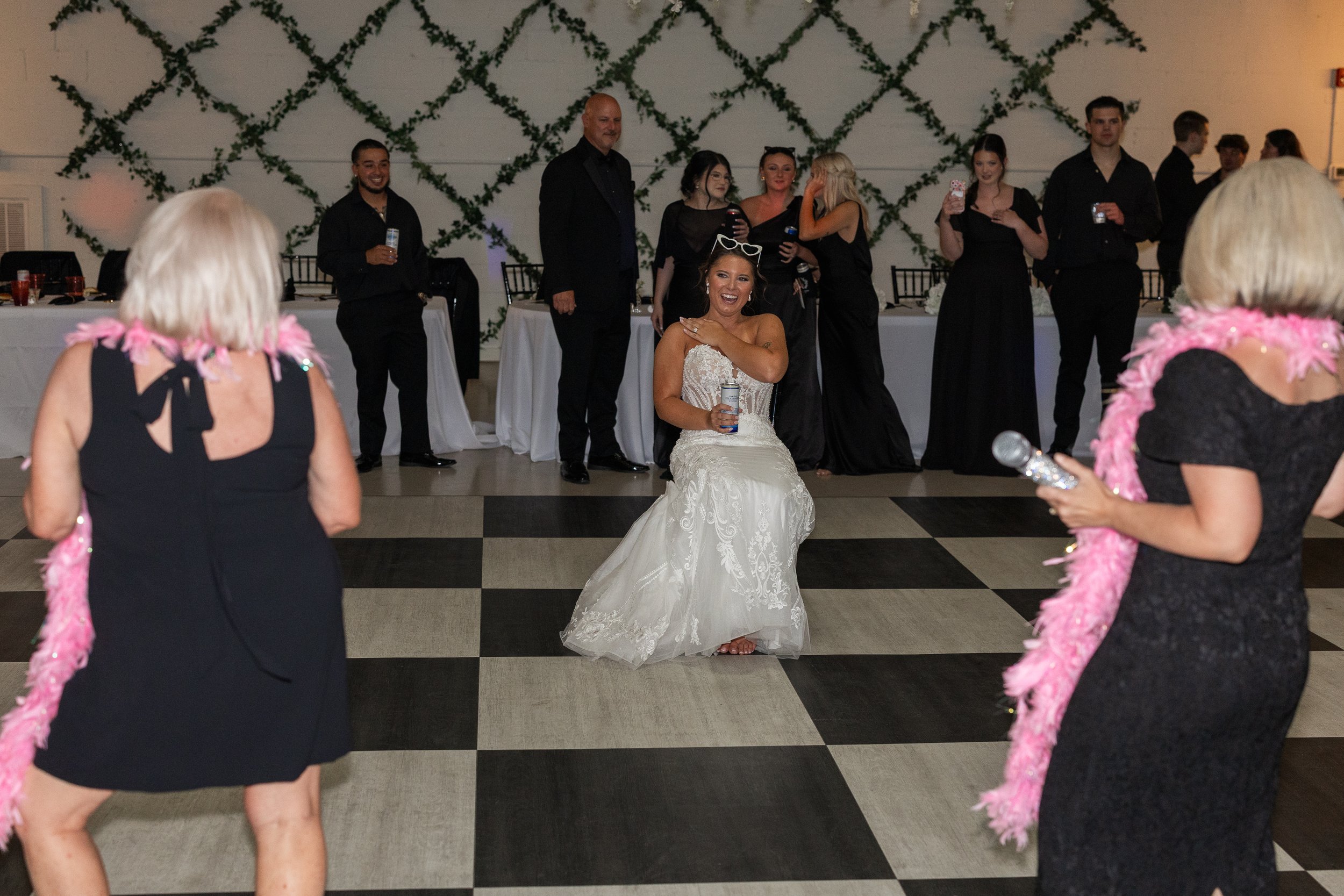WEDDING-700.jpg