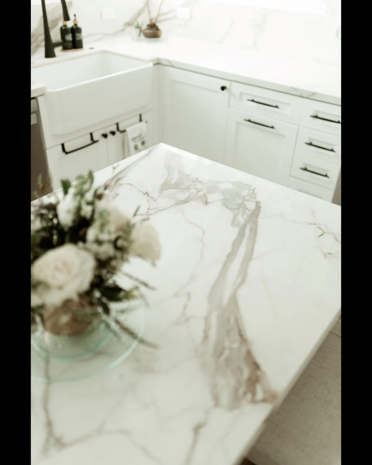 Transform your kitchen with our beautiful and durable countertops. We offer a variety of materials and styles to suit your needs. #Countertops #KitchenRemodel