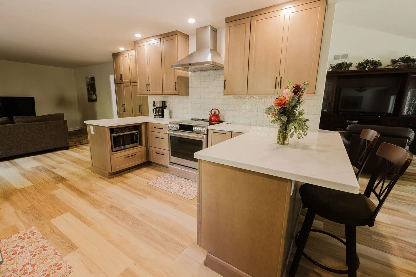 The average kitchen remodel takes between 6-8 weeks. Planning ahead can help you minimize disruption and make the process smoother. #KitchenRemodel #HomeImprovement