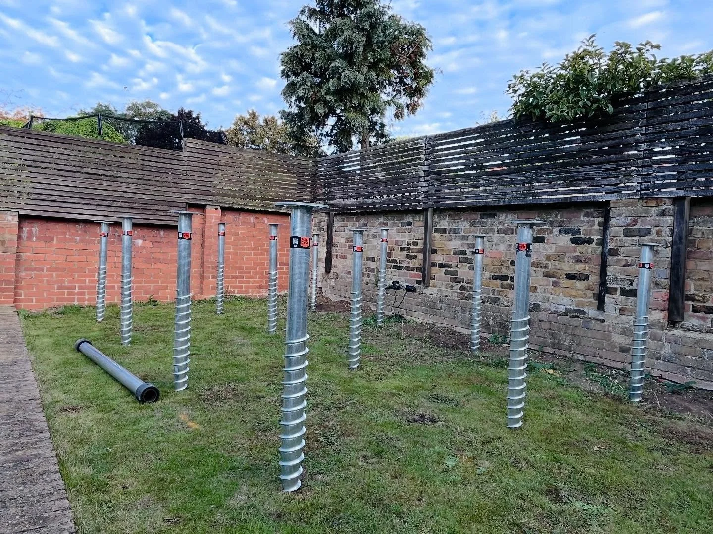 It&rsquo;s a lovely morning for screw installation at Ware in Hertfordshire. Getting this lovely gym and sauna room underway today. Stay tuned for progress..#groundscrews #modegardenrooms #gardengym #gardensauna