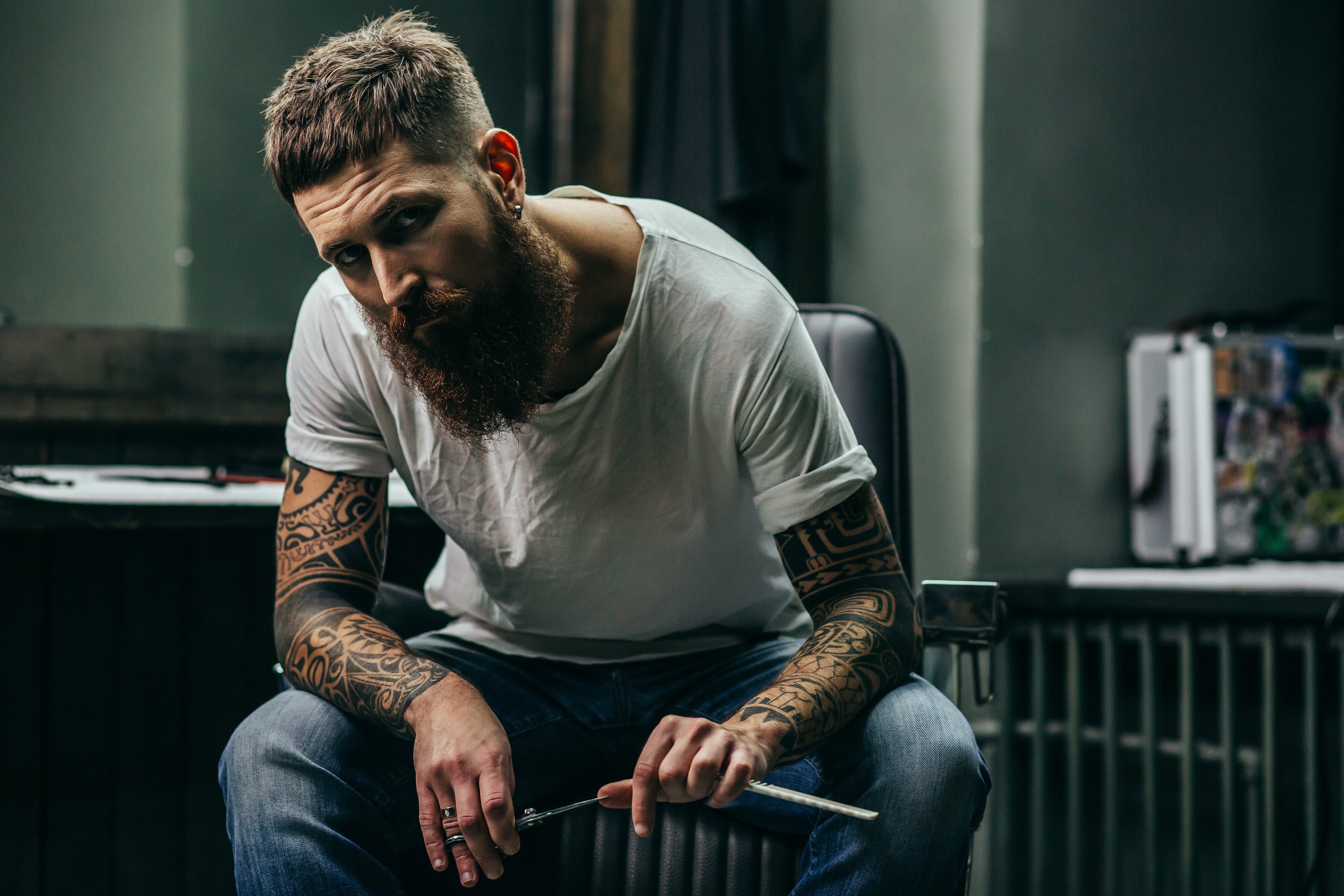 BEHAVIOURAL AND SOCIAL FACTORS THAT INFLUENCE MALE VICTIMS OF INTIMATE PARTNER VIOLENCE