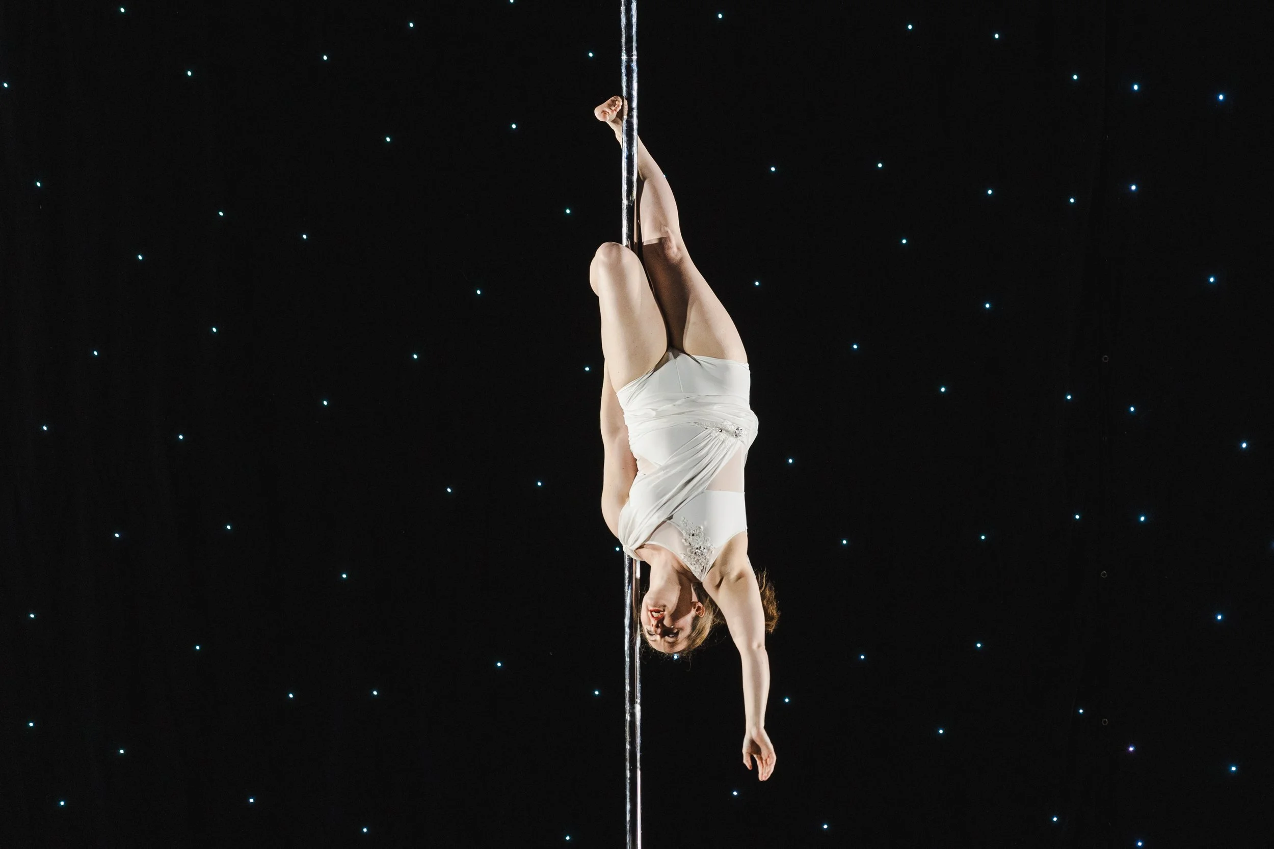 Courtney - Intermediate Pole (She/Her) 