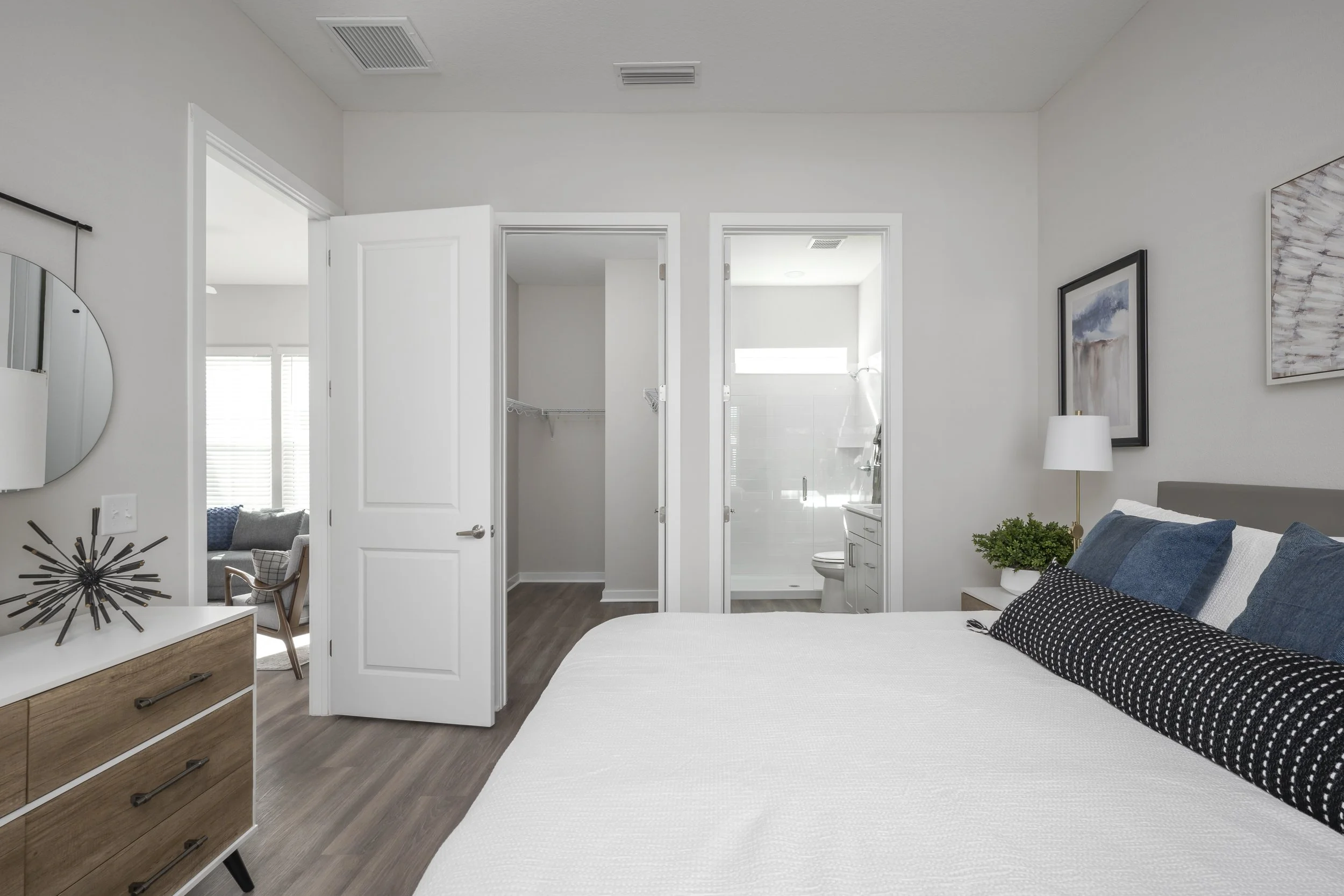 Cottage_Street_E_Town_Full-17 AM.jpg