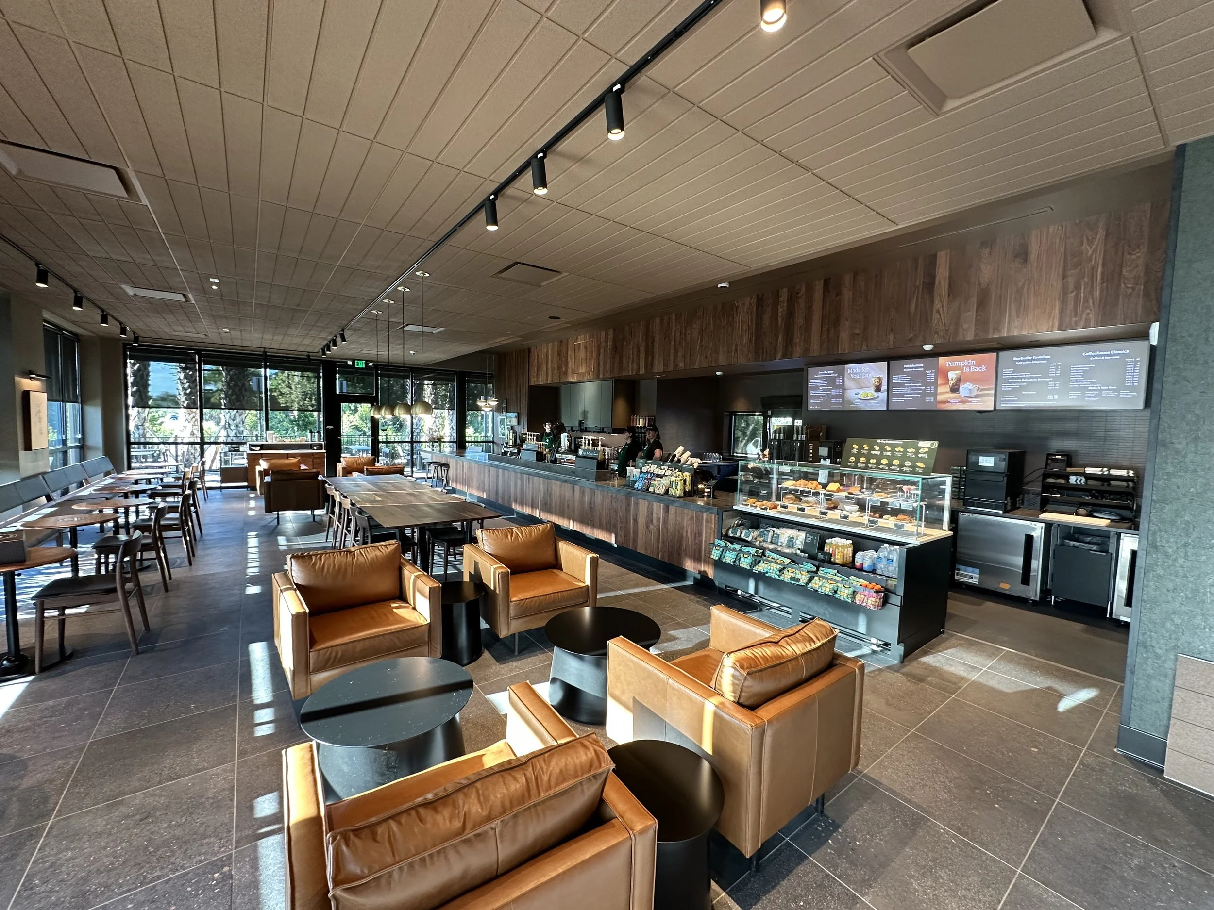 Starbucks Vero Beach Riverside Construction Group 1.jpg
