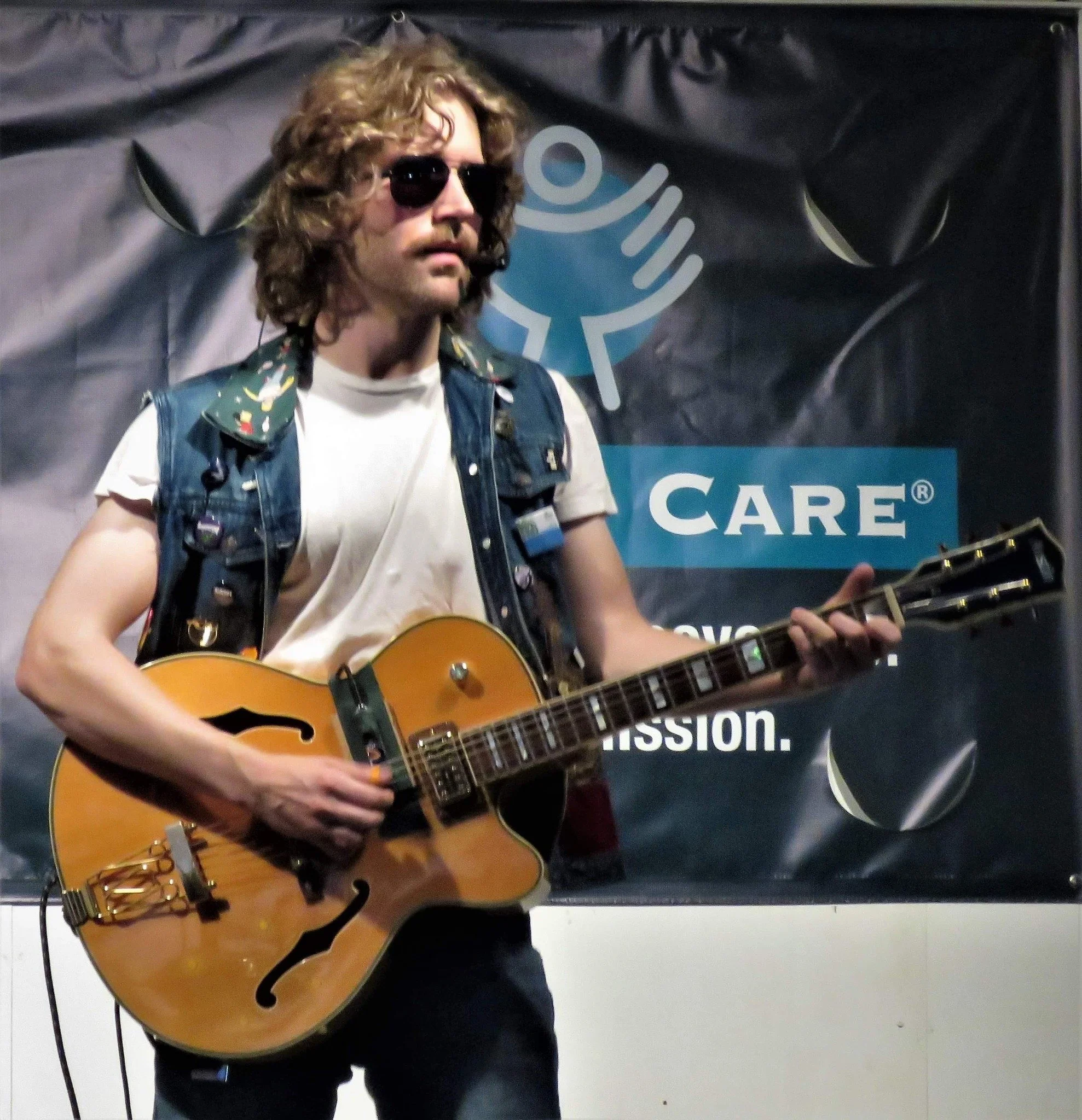 Live Music with Austin Petrashune