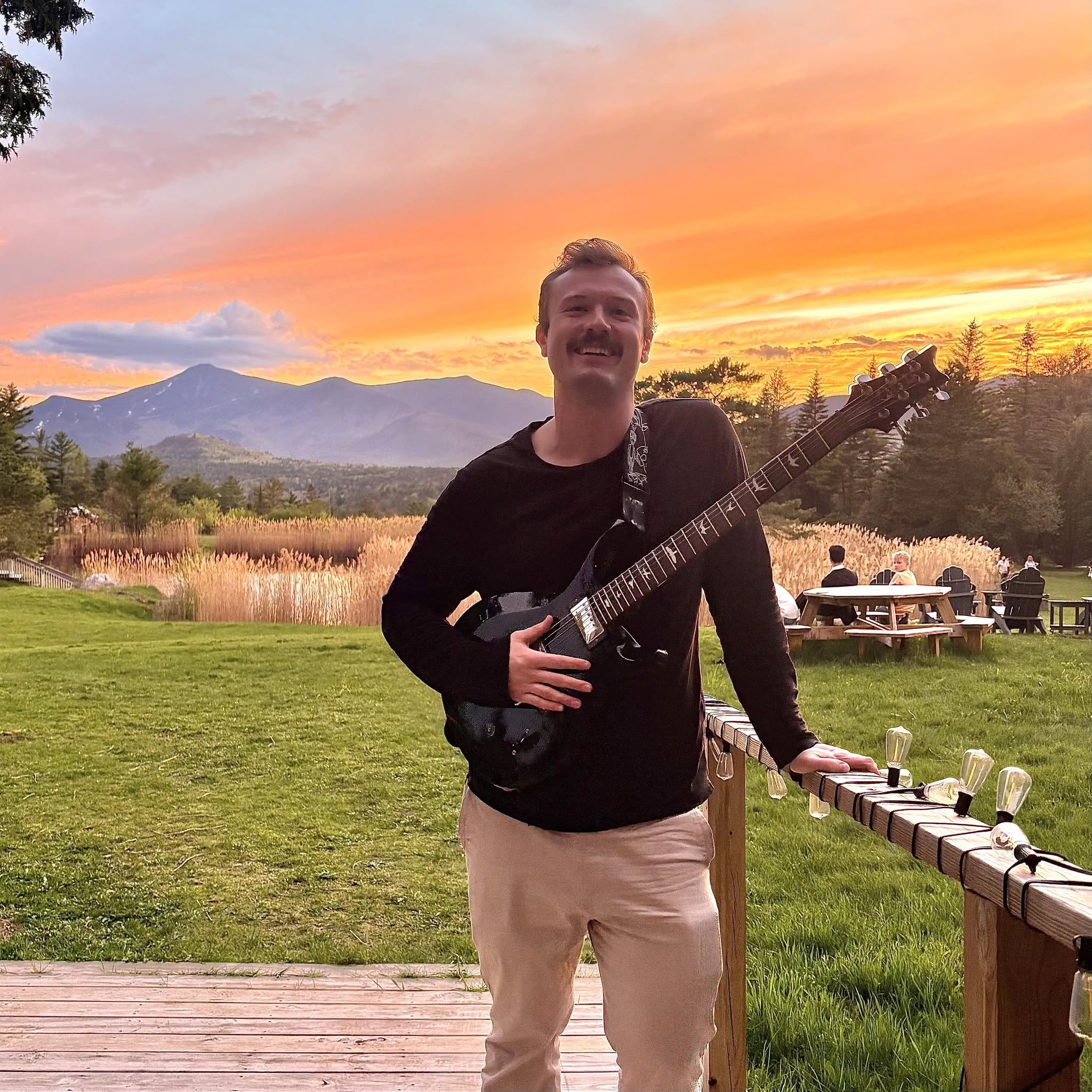 Live Music with Nick Saulpaugh